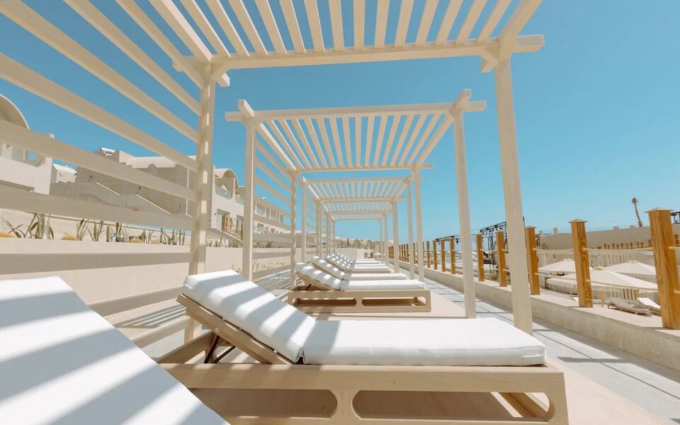 SUNRISE Anjum Resort