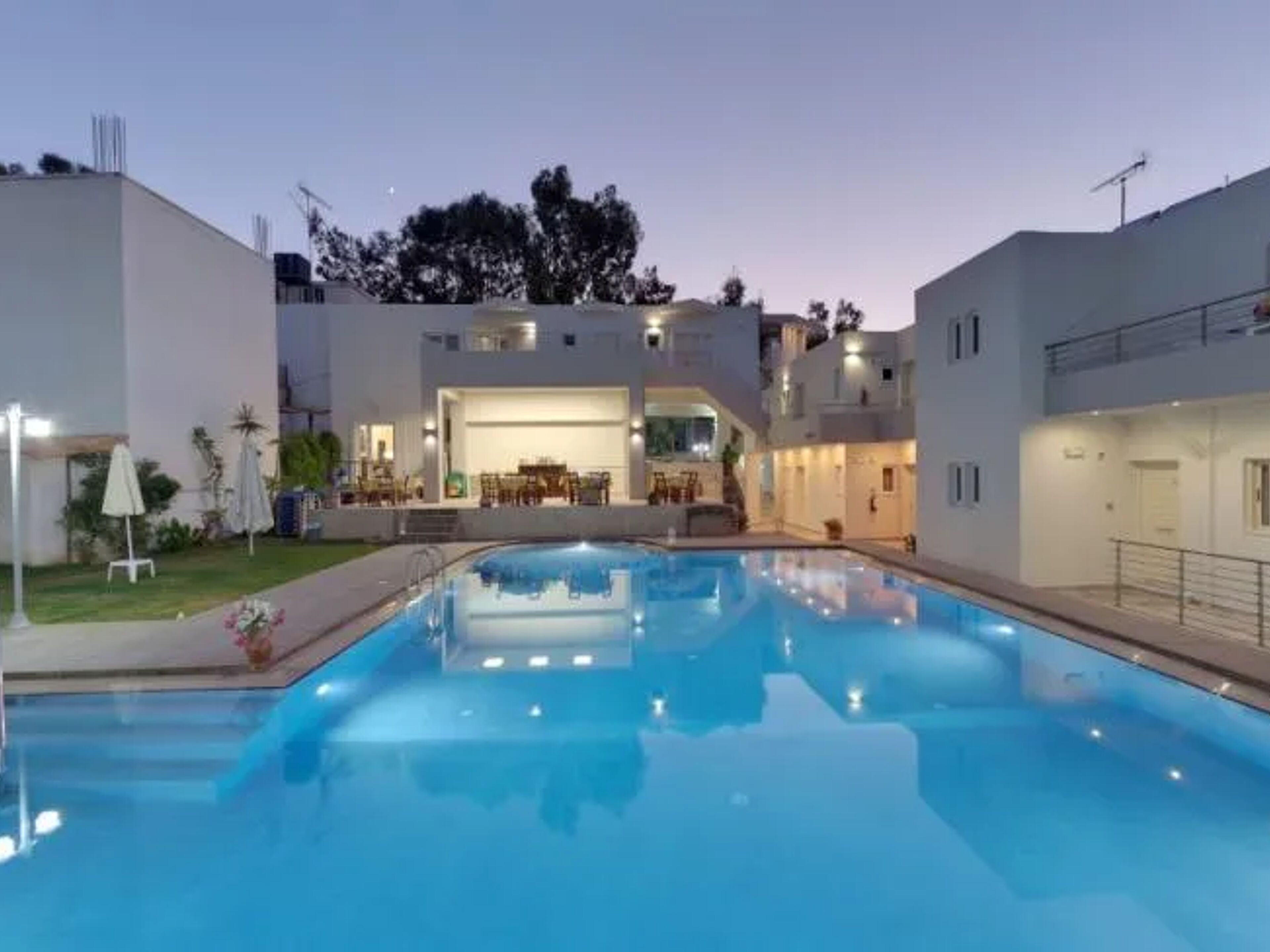 Tarra Hotel & Appartementen