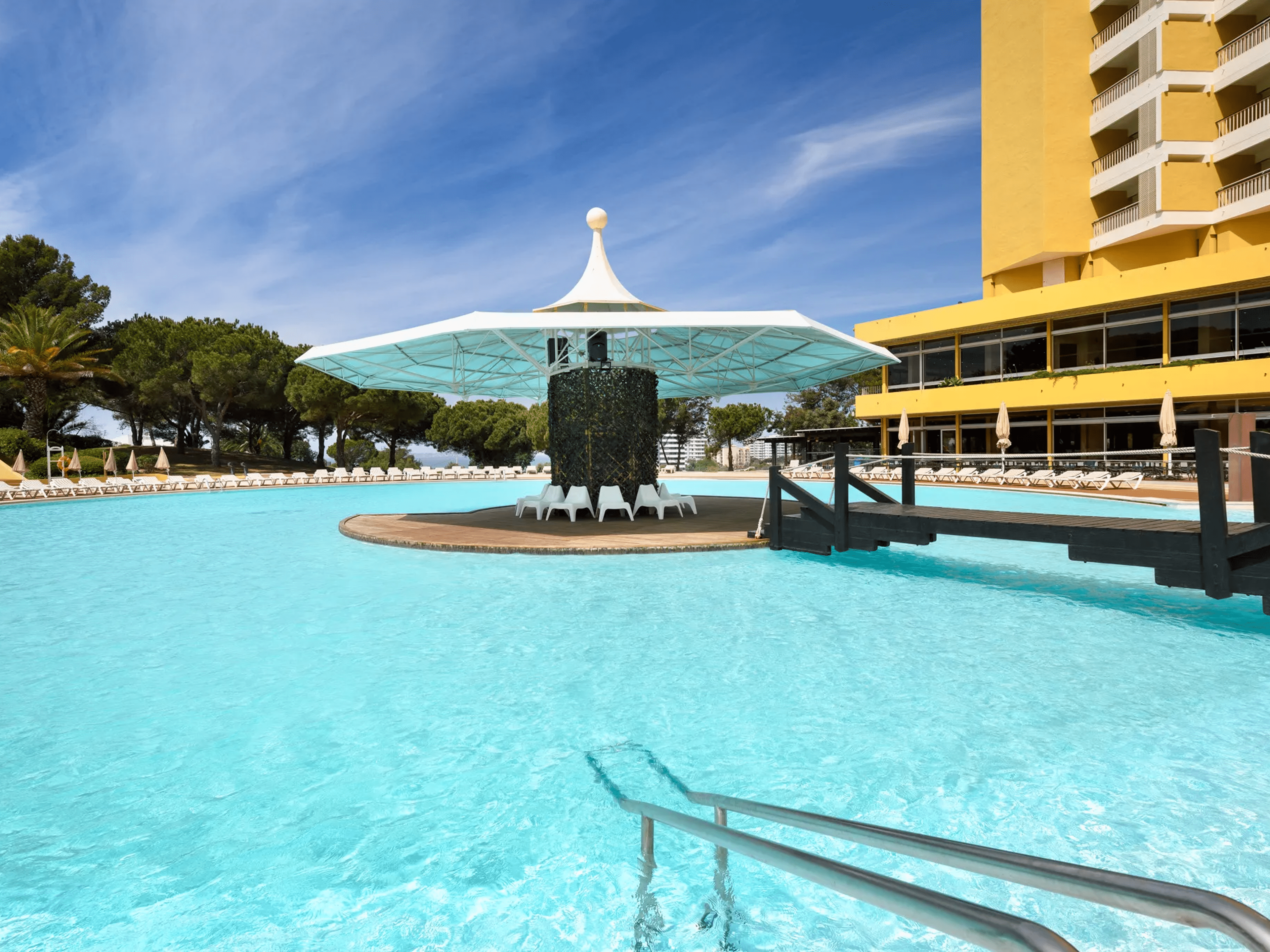 Pestana Delfim Beach & Golf Hotel