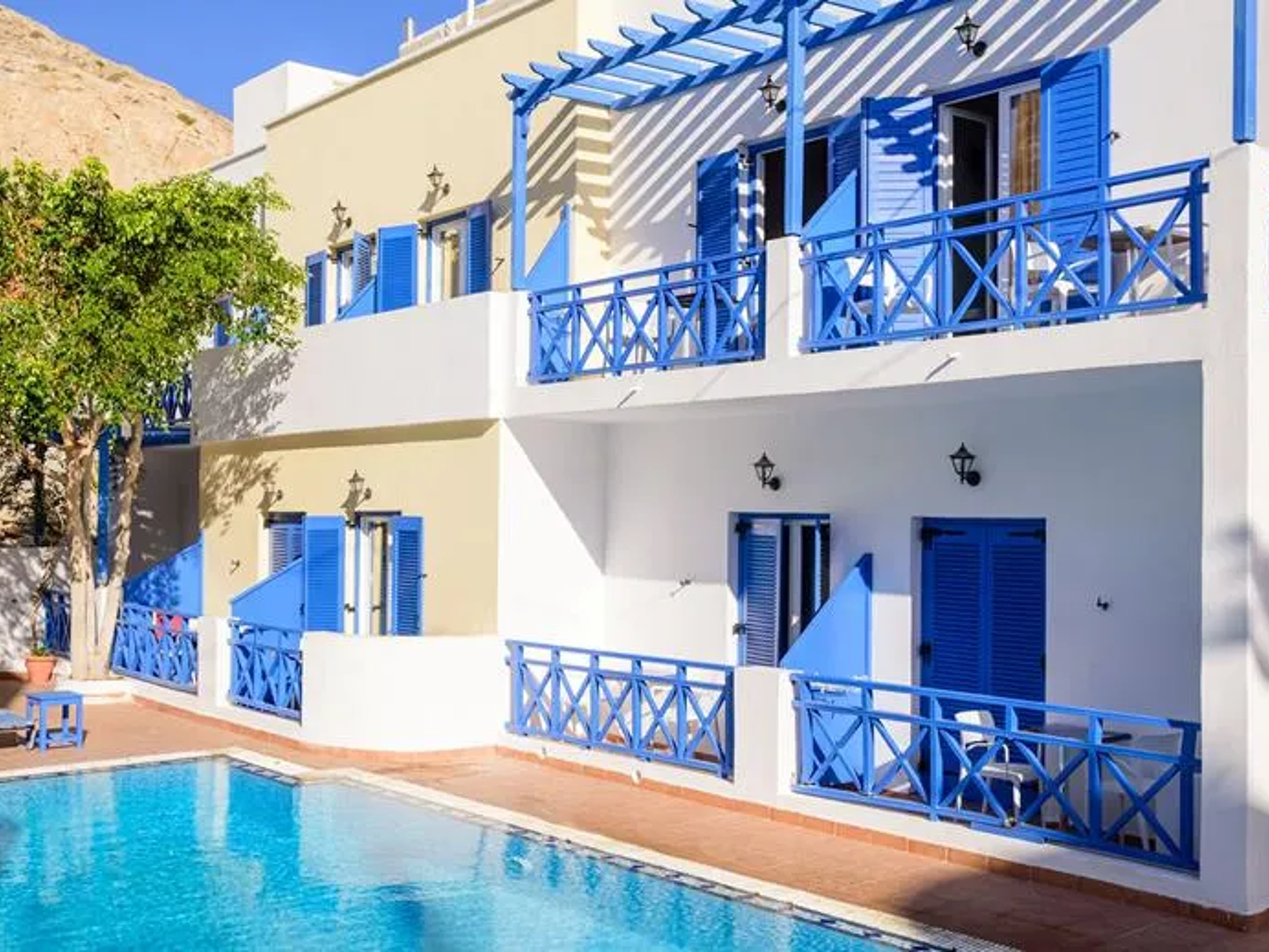 Karidis Hotel
