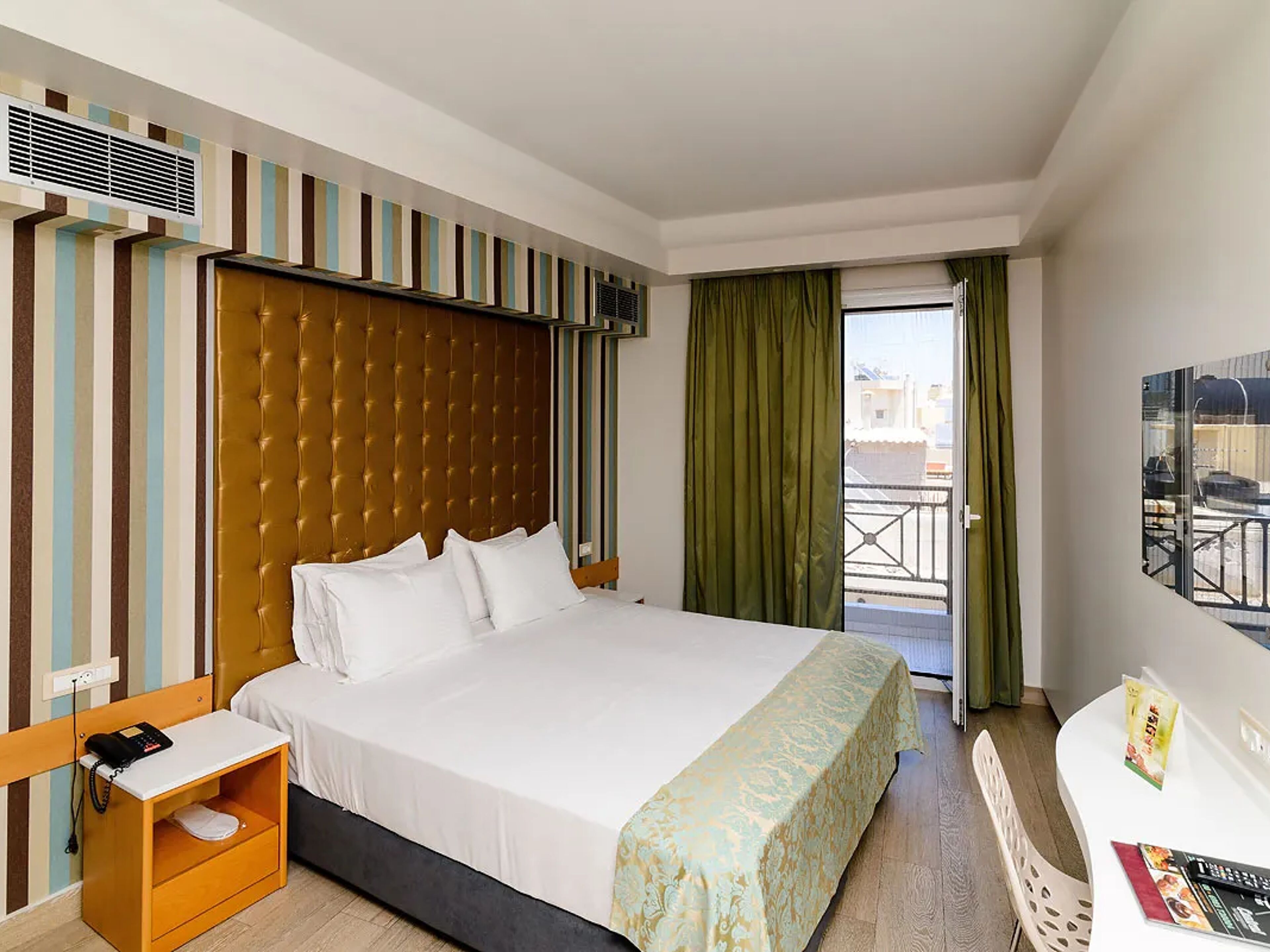 Hotel Kastro