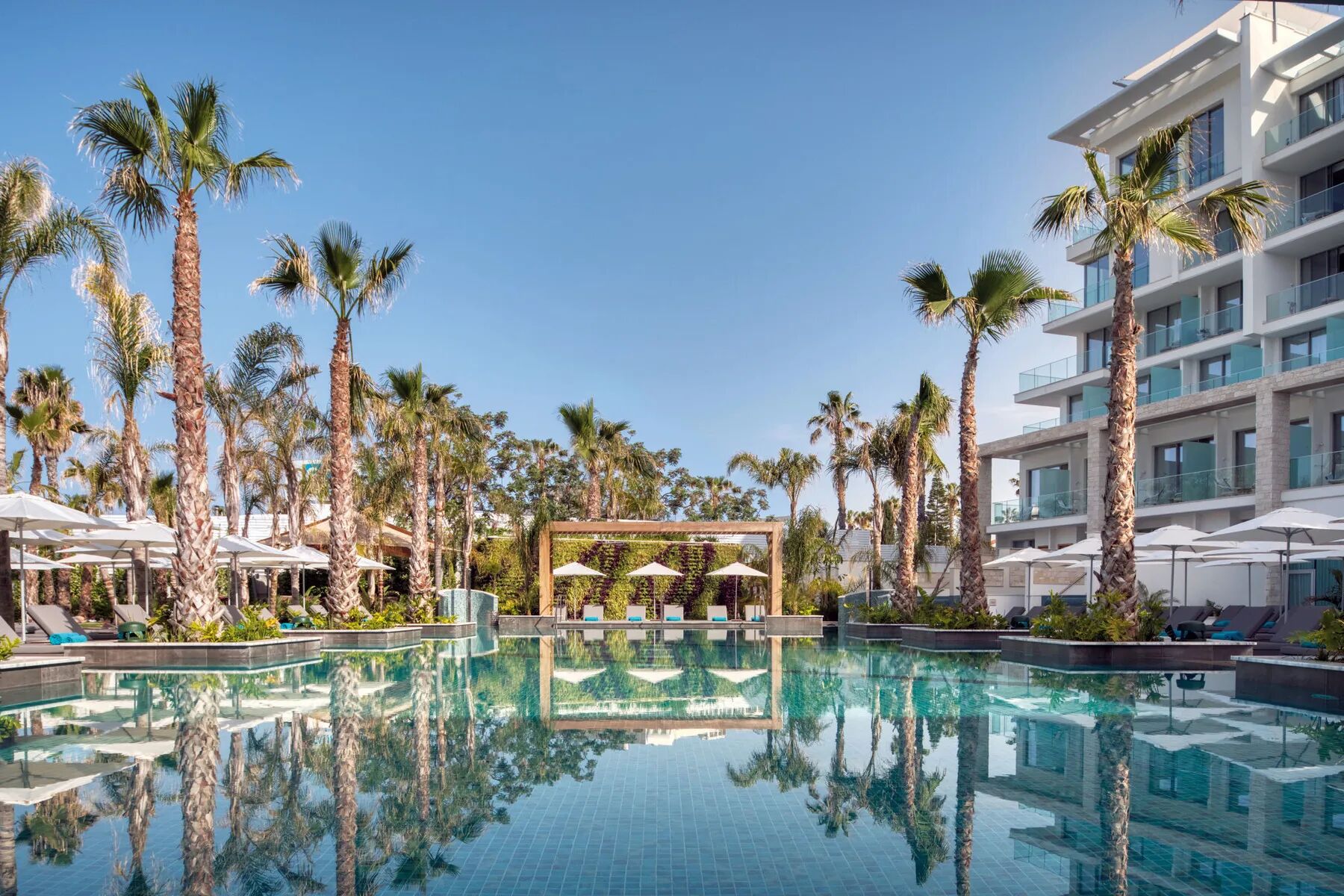 amavi-madefortwo-hotels