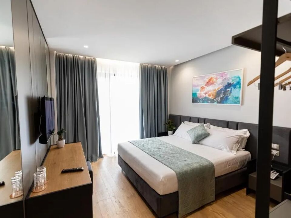 Ames Hotel & Spa