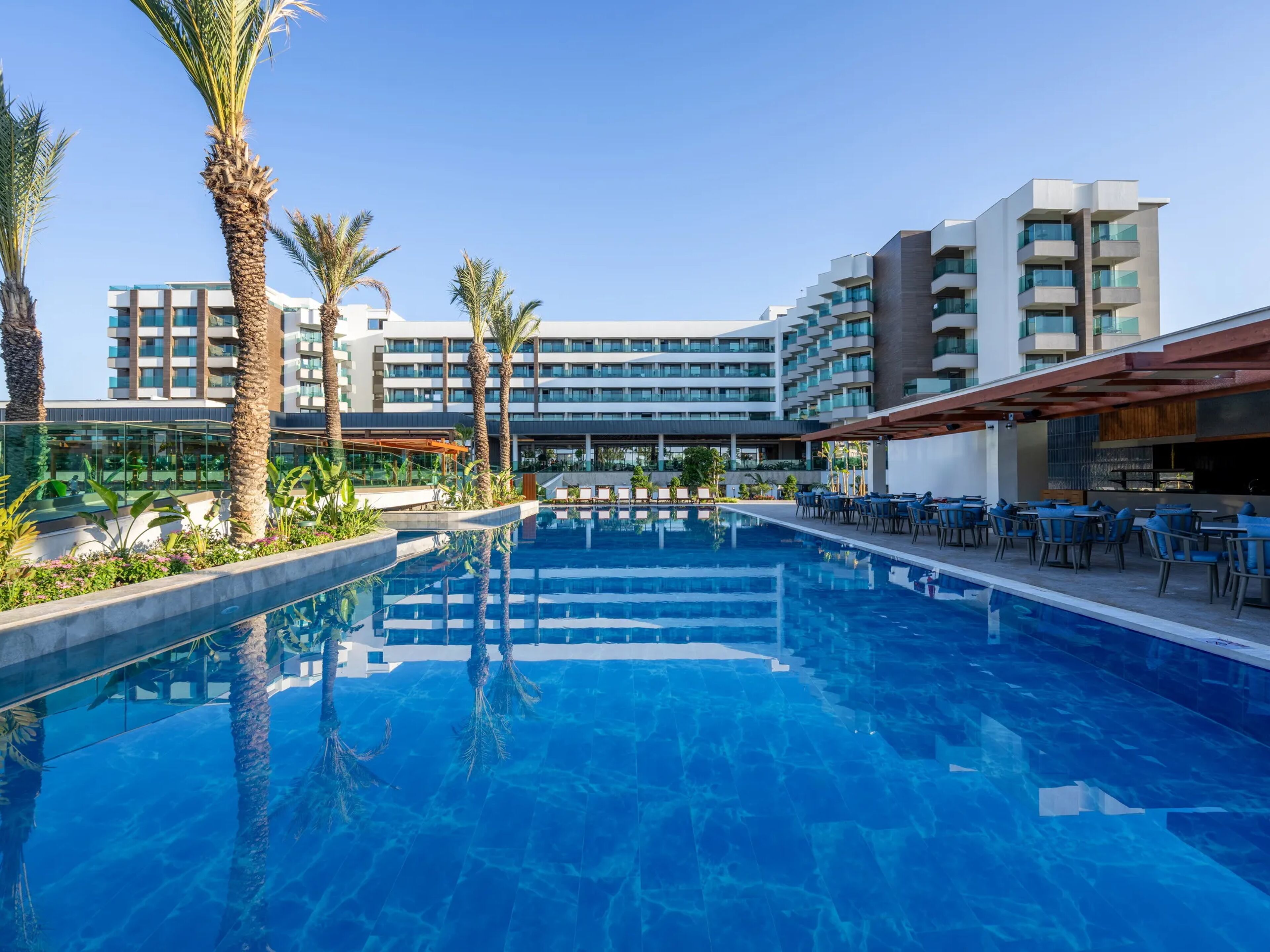 Sural Saray Hotel