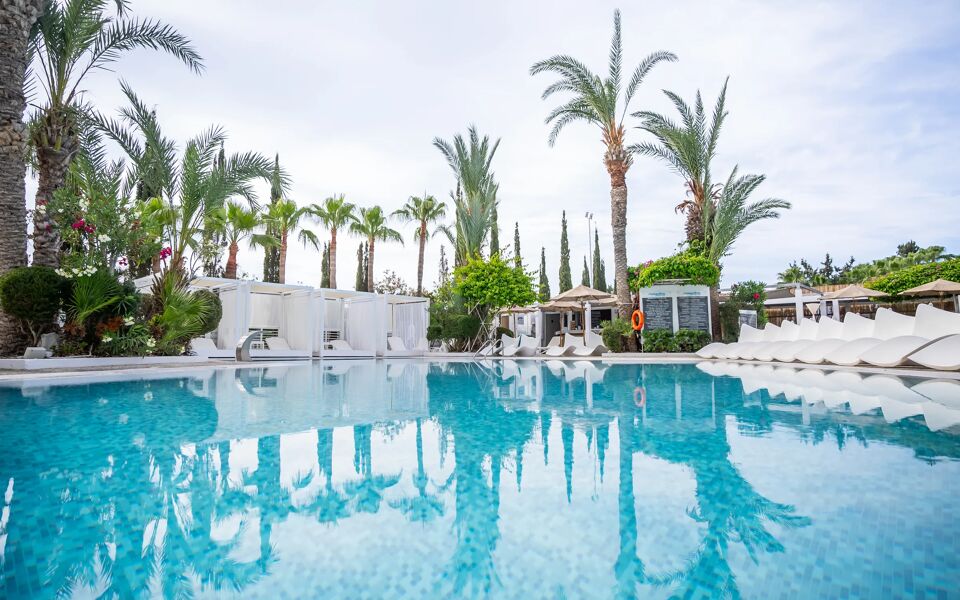 Margadina Lounge Hotel