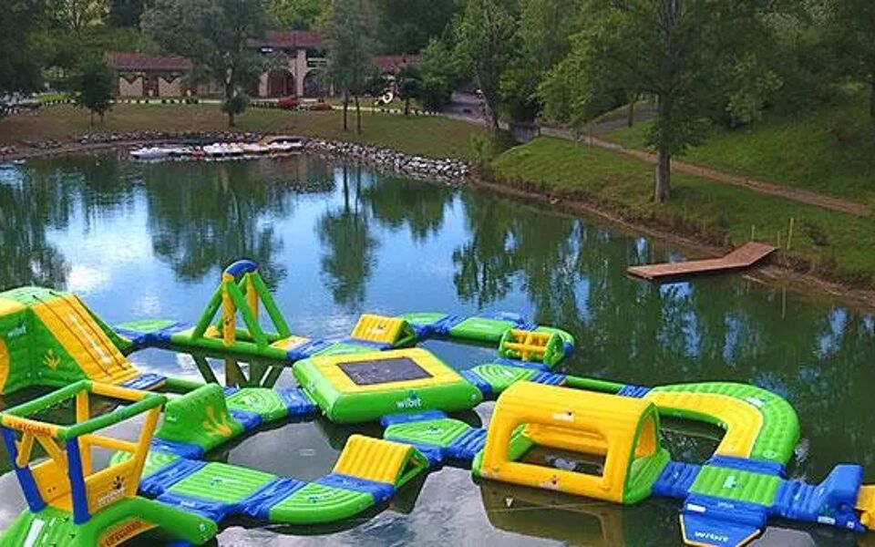 Camping Flower du Lac de Thésauque