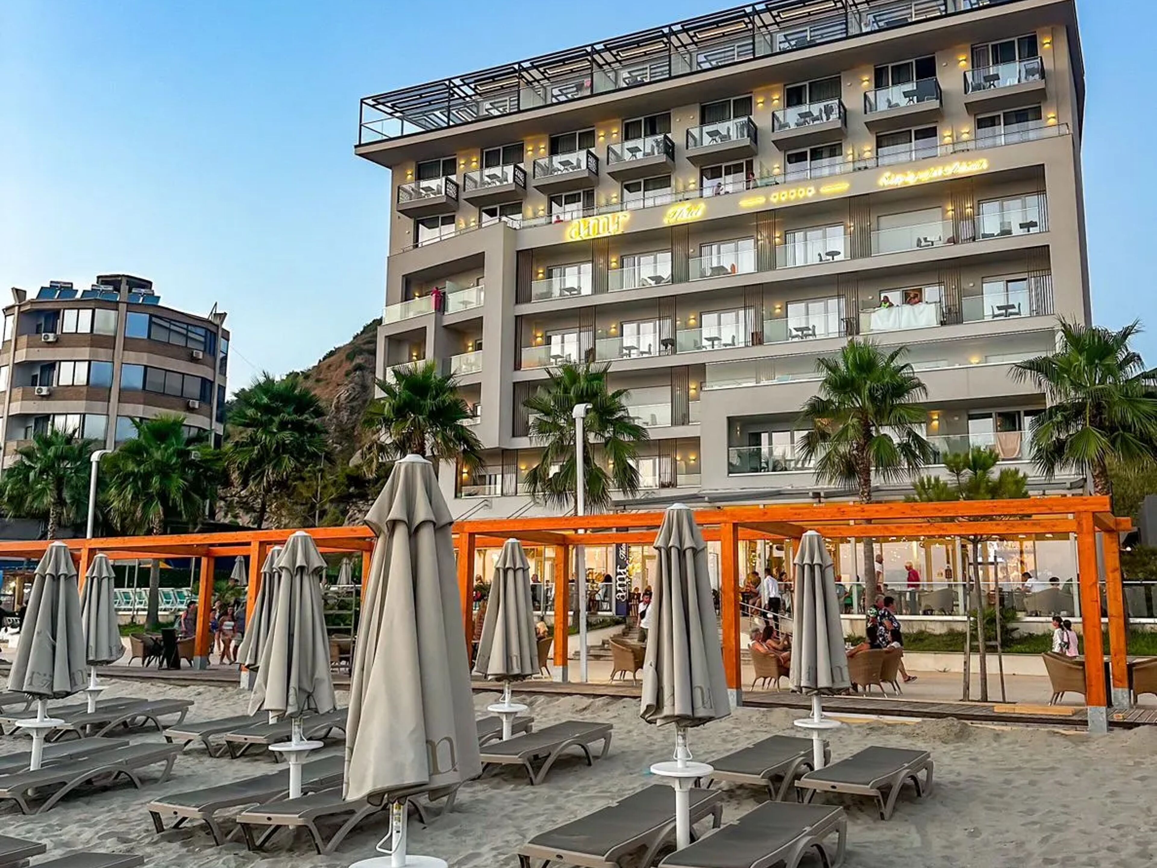 AMR Hotel