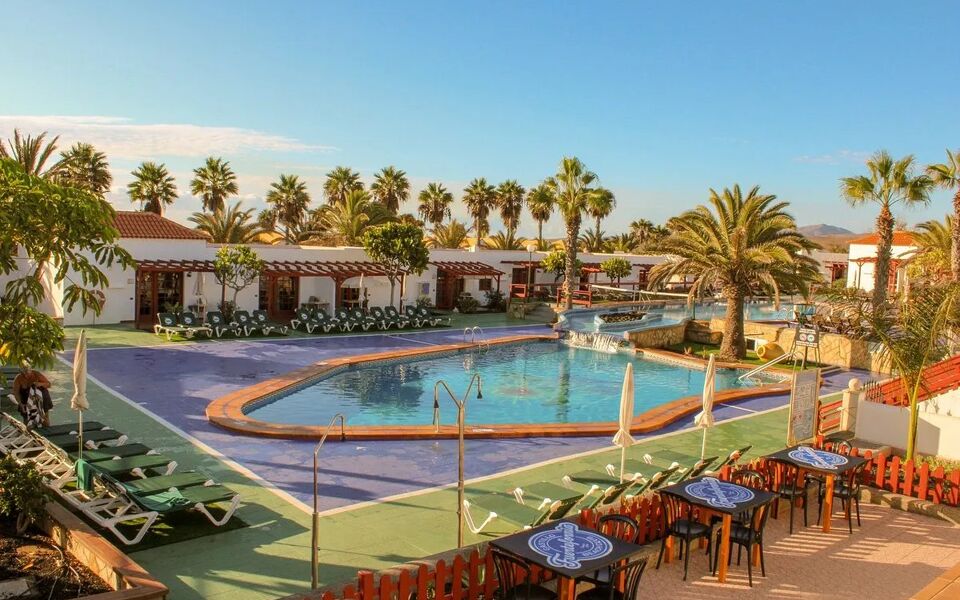 Bungalows Castillo Club Lake