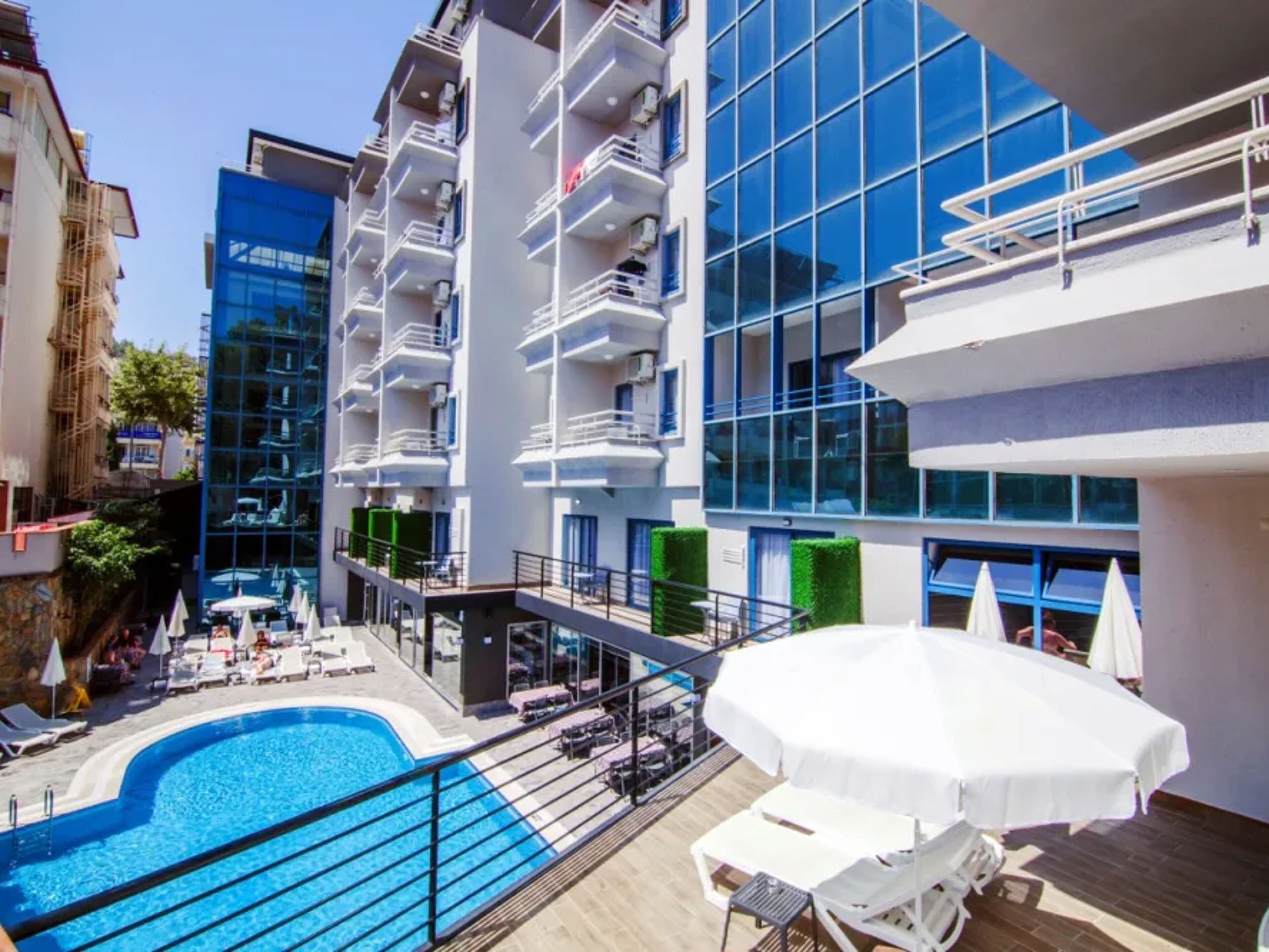 Ramira City Hotel
