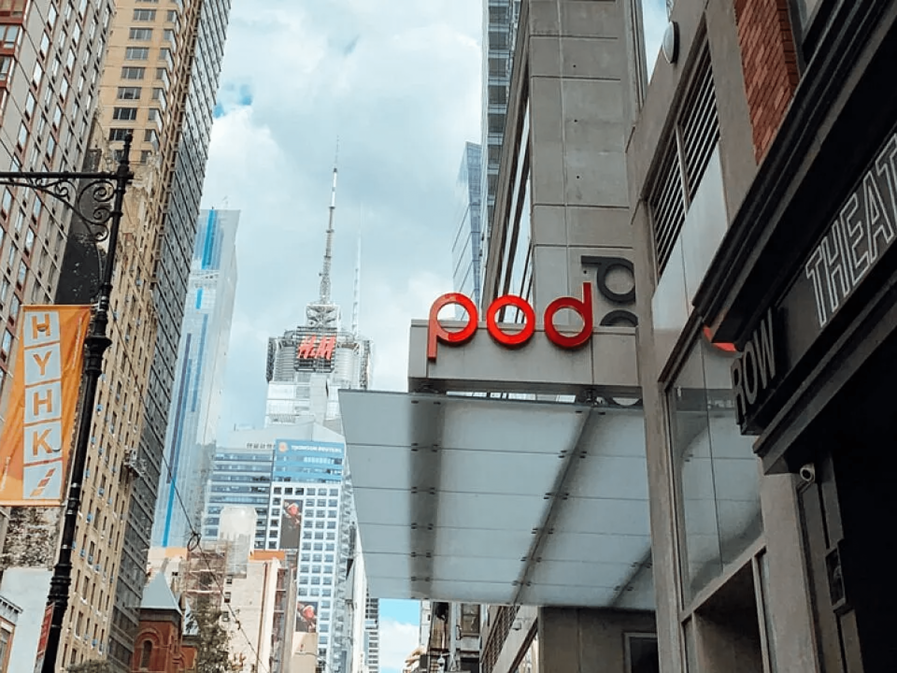 Pod Times Square