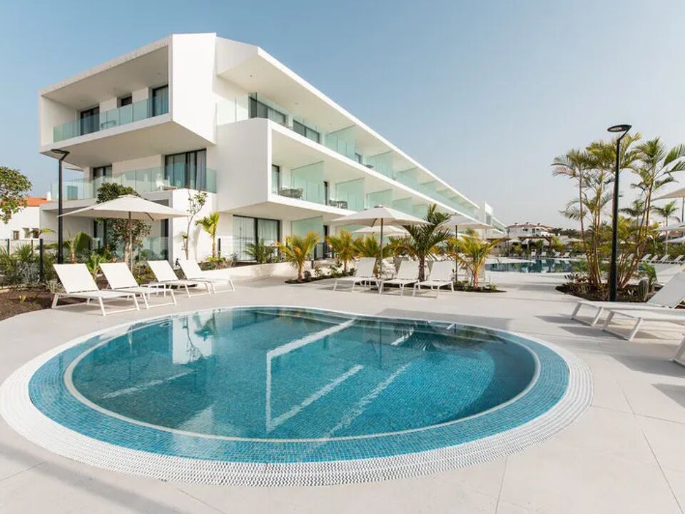 Amarilla Golf Residences