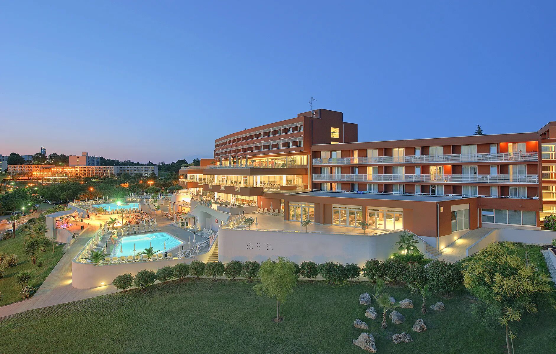 hotel-albatros-plava-laguna