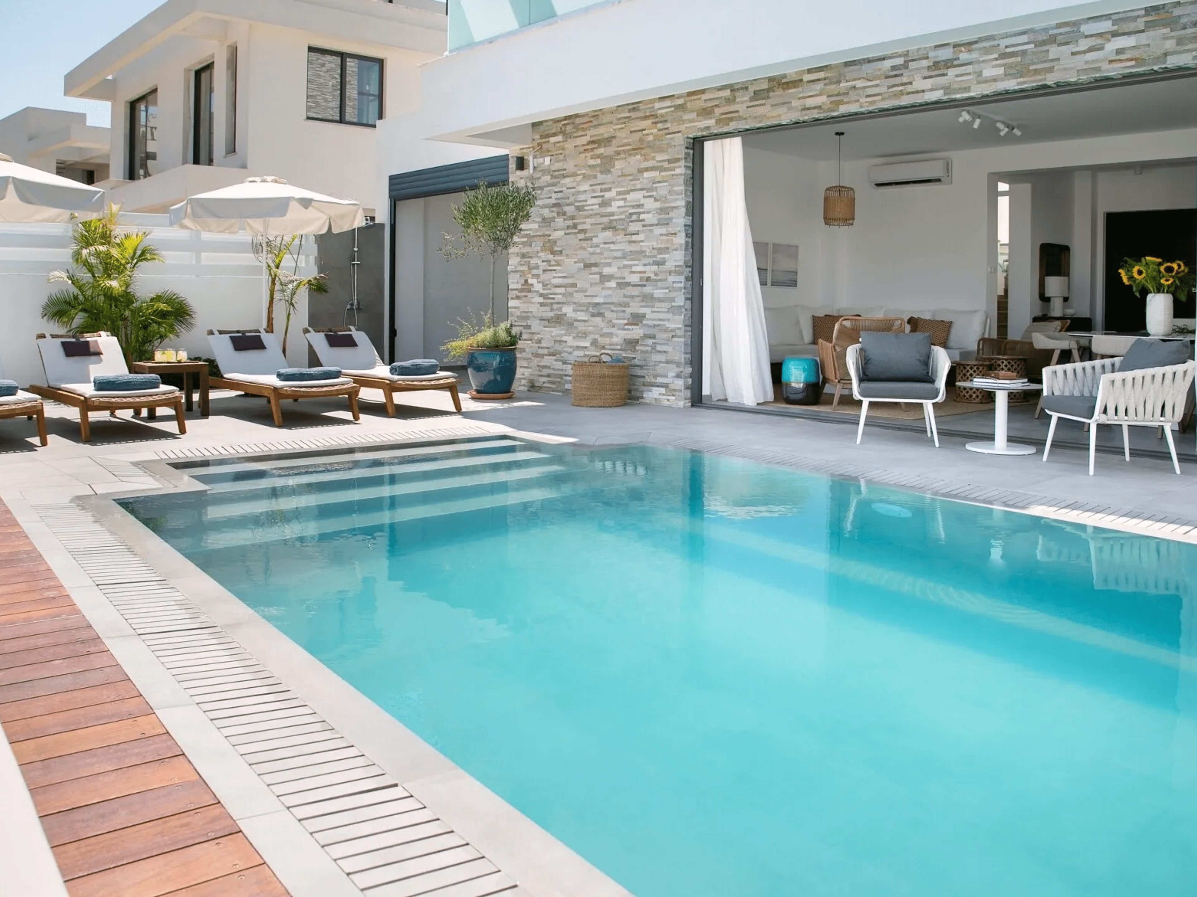 Chris Le Mare Gold Luxury Villa By Louis Hotels