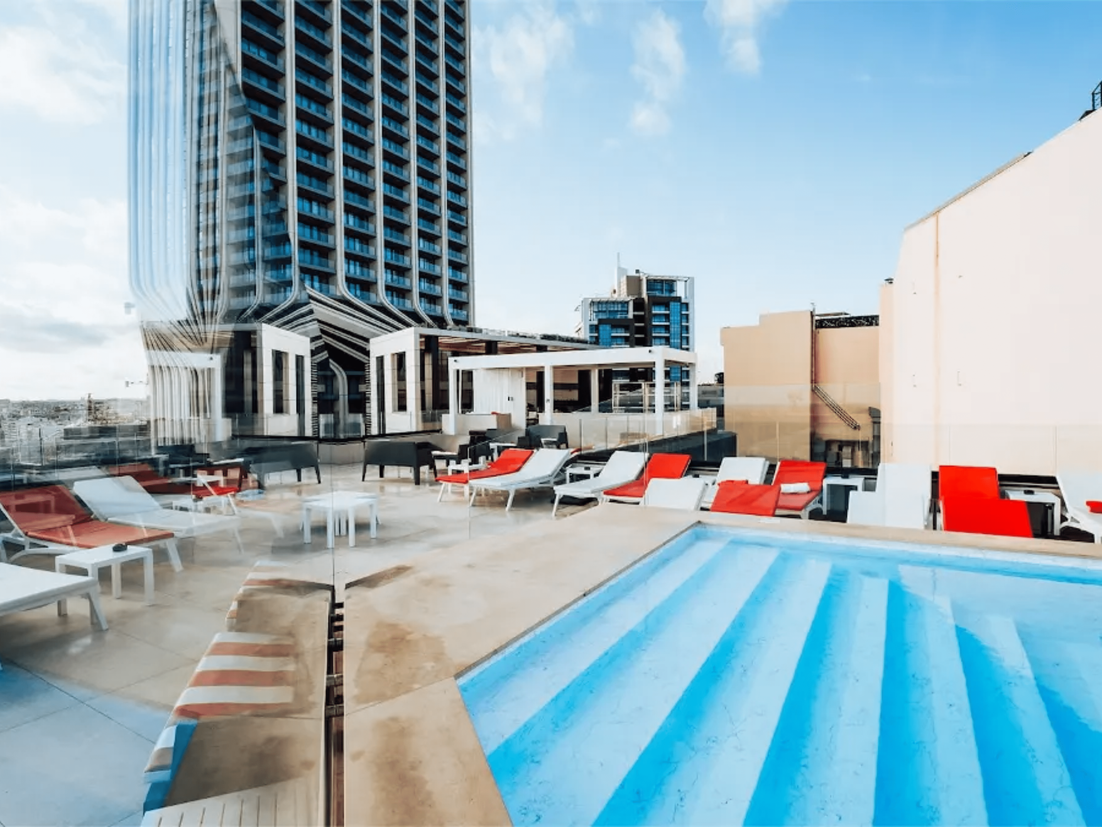 SO City Hotel