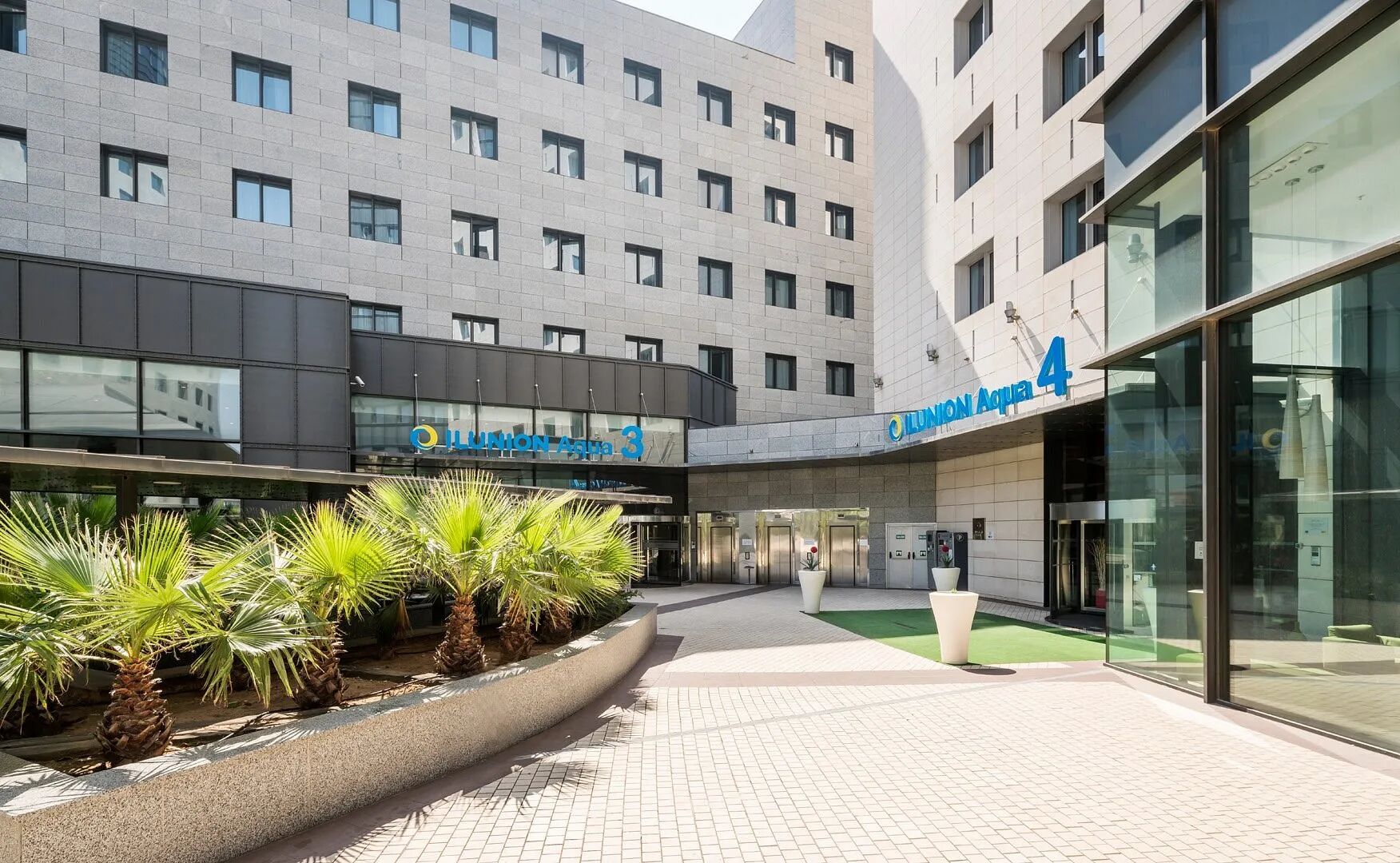 Hotel Ilunion Aqua 4