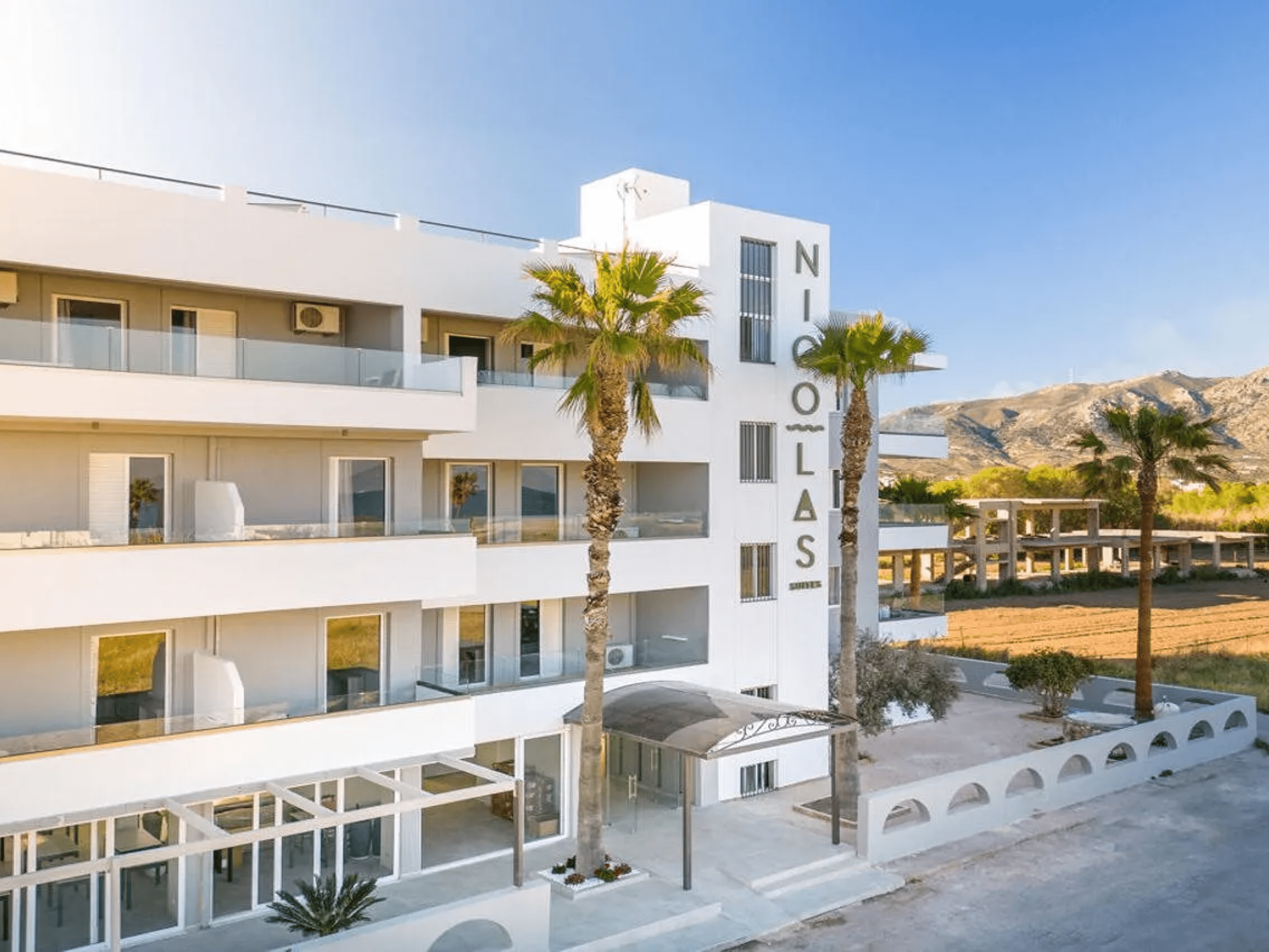 Nicolas Grand Suites