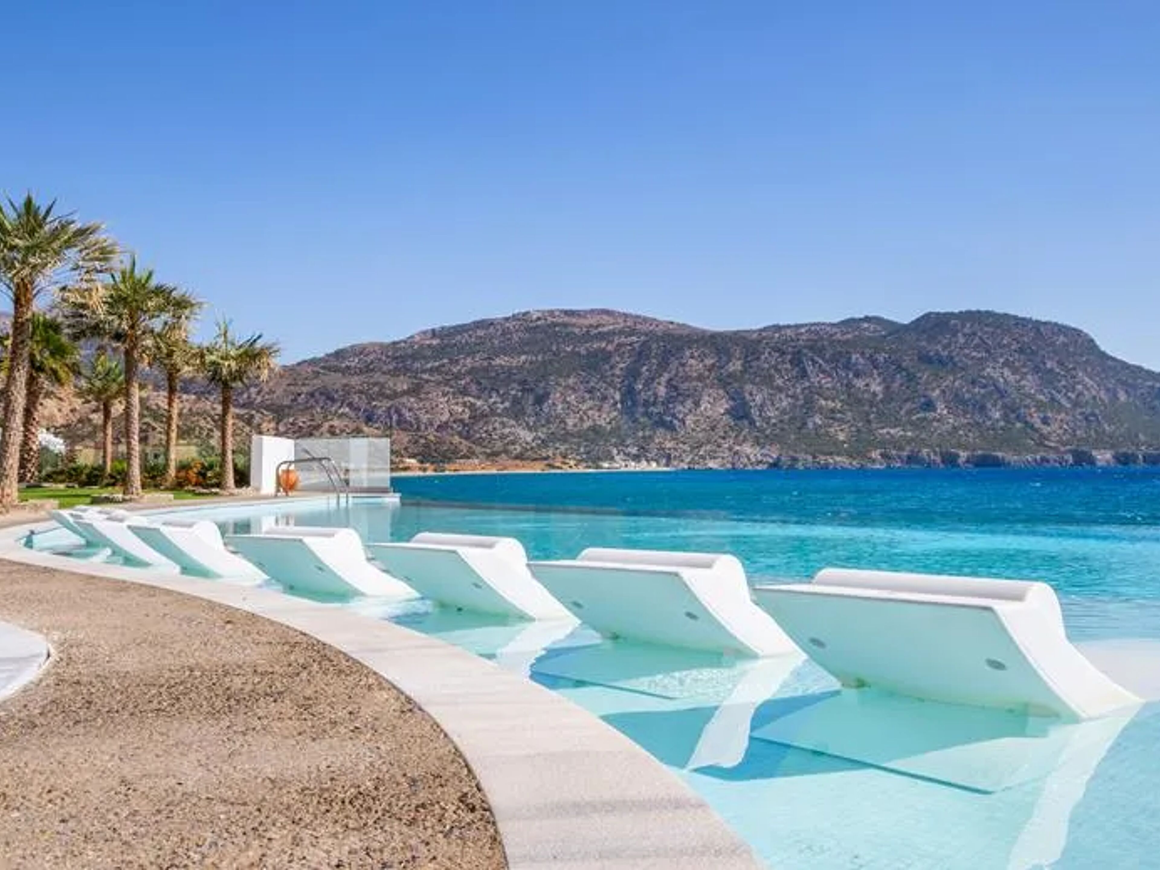 Konstantinos Palace
