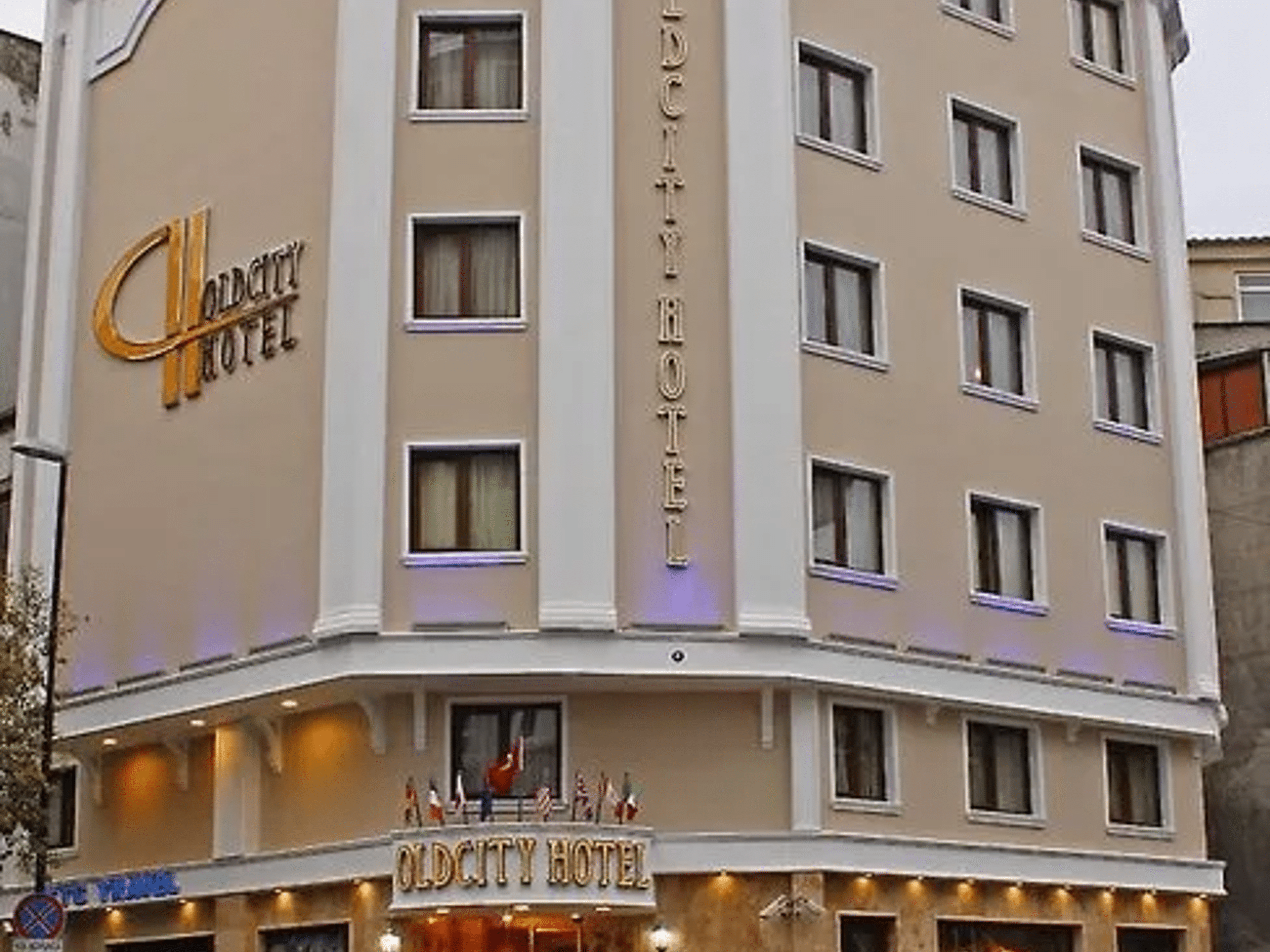 Arden City Hotel
