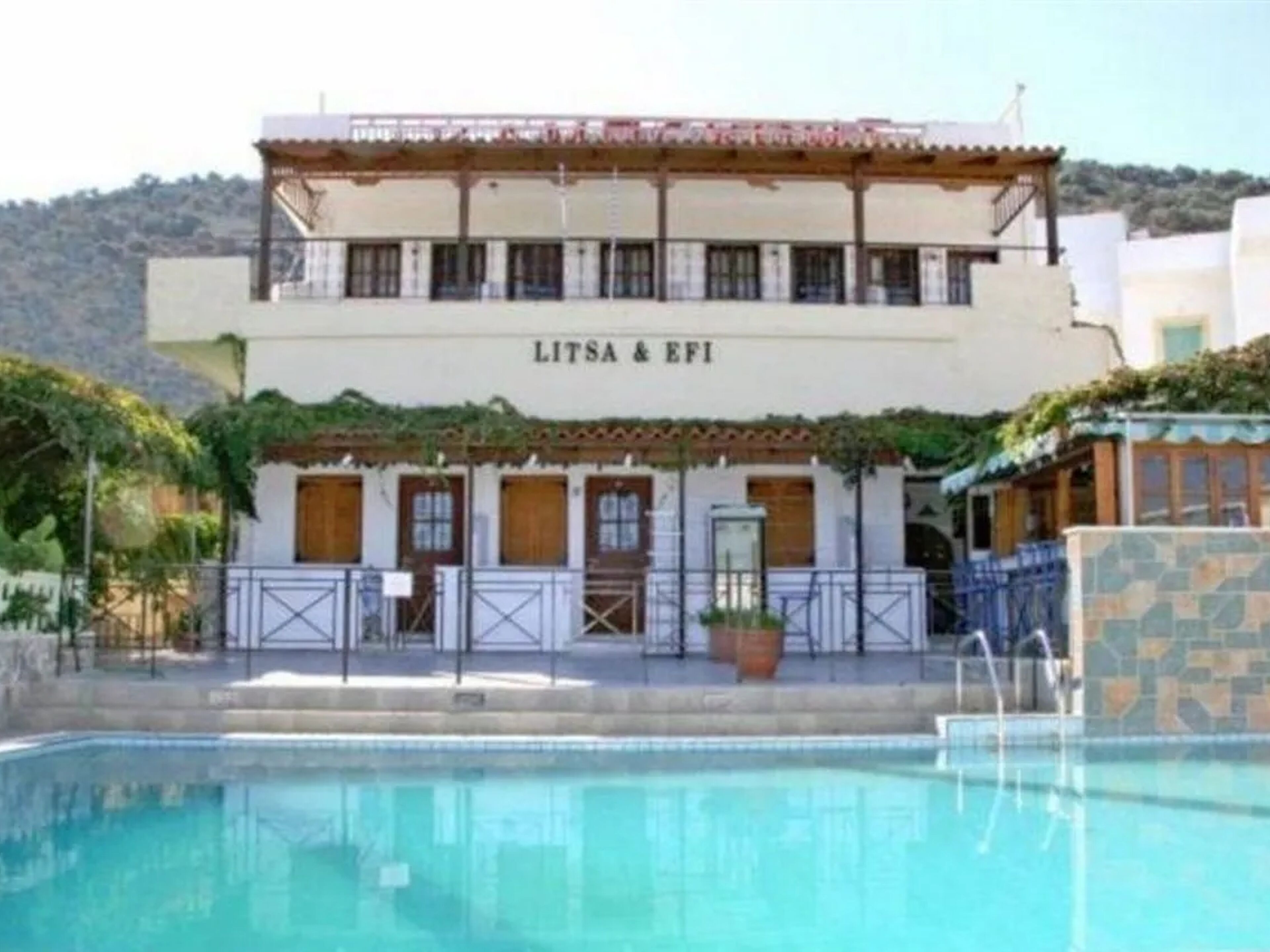 Hotel Litsa Efi