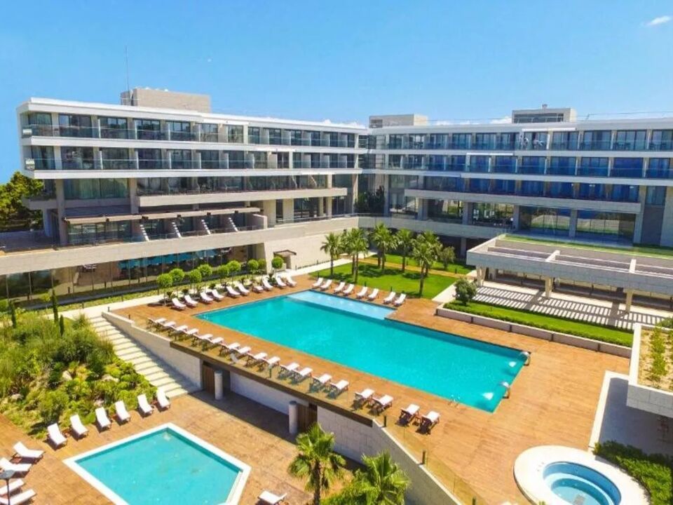 On'Live Deluxe Hotel