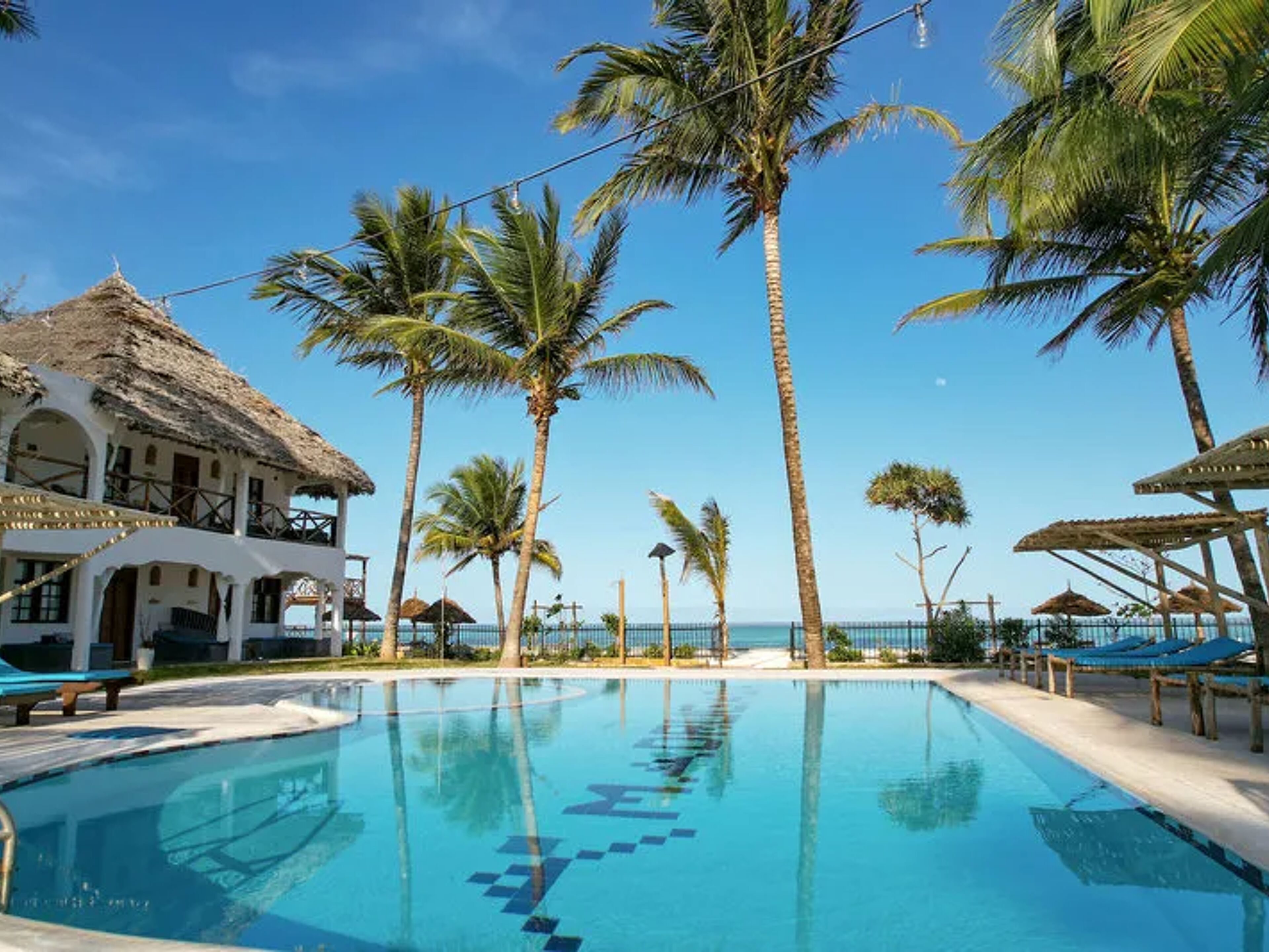  Nest Style Beach Hotel Zanzibar