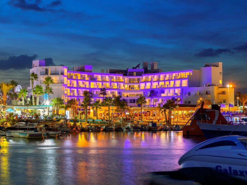 Limanaki Beach Hotel