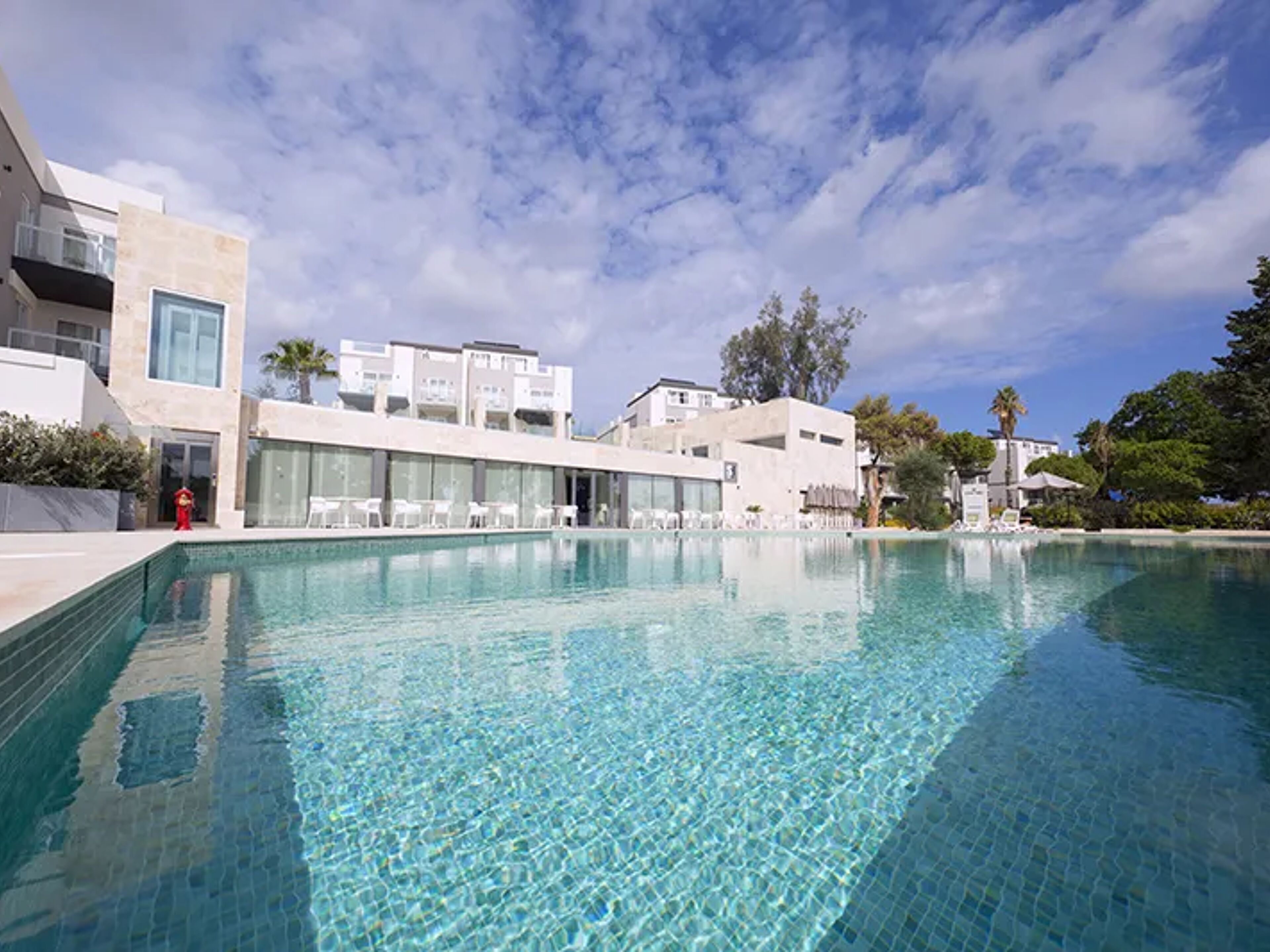 Urban Valley Resort & Spa