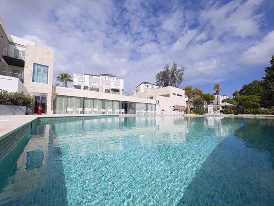 Urban Valley Resort & Spa