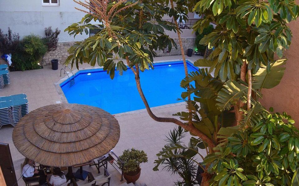 24 Seven Boutique Hotel