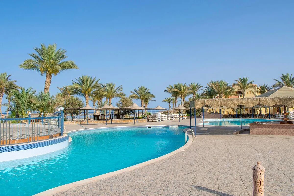 protels-crystal-beach-resort