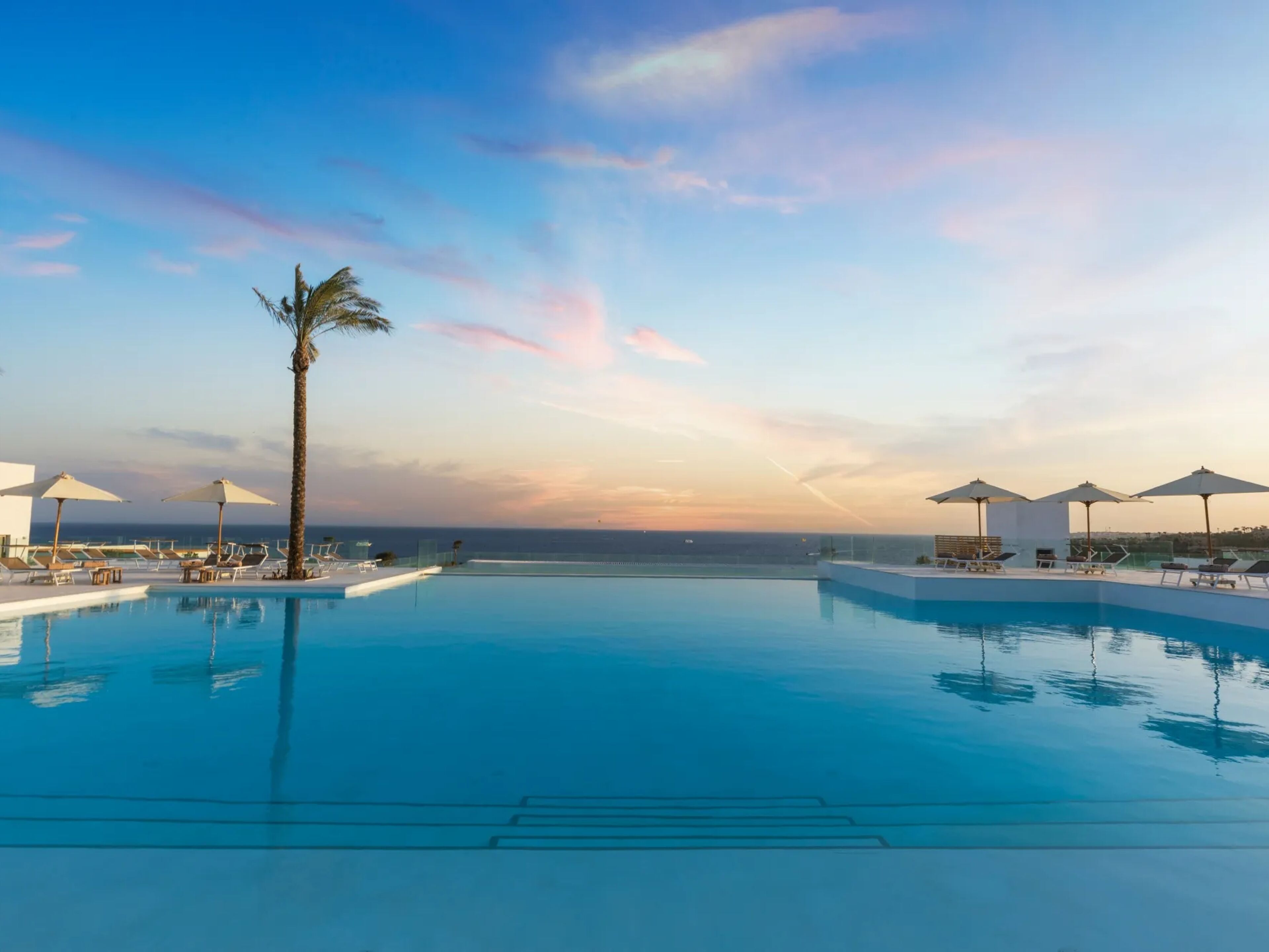 SUNRISE White Hills Resort 