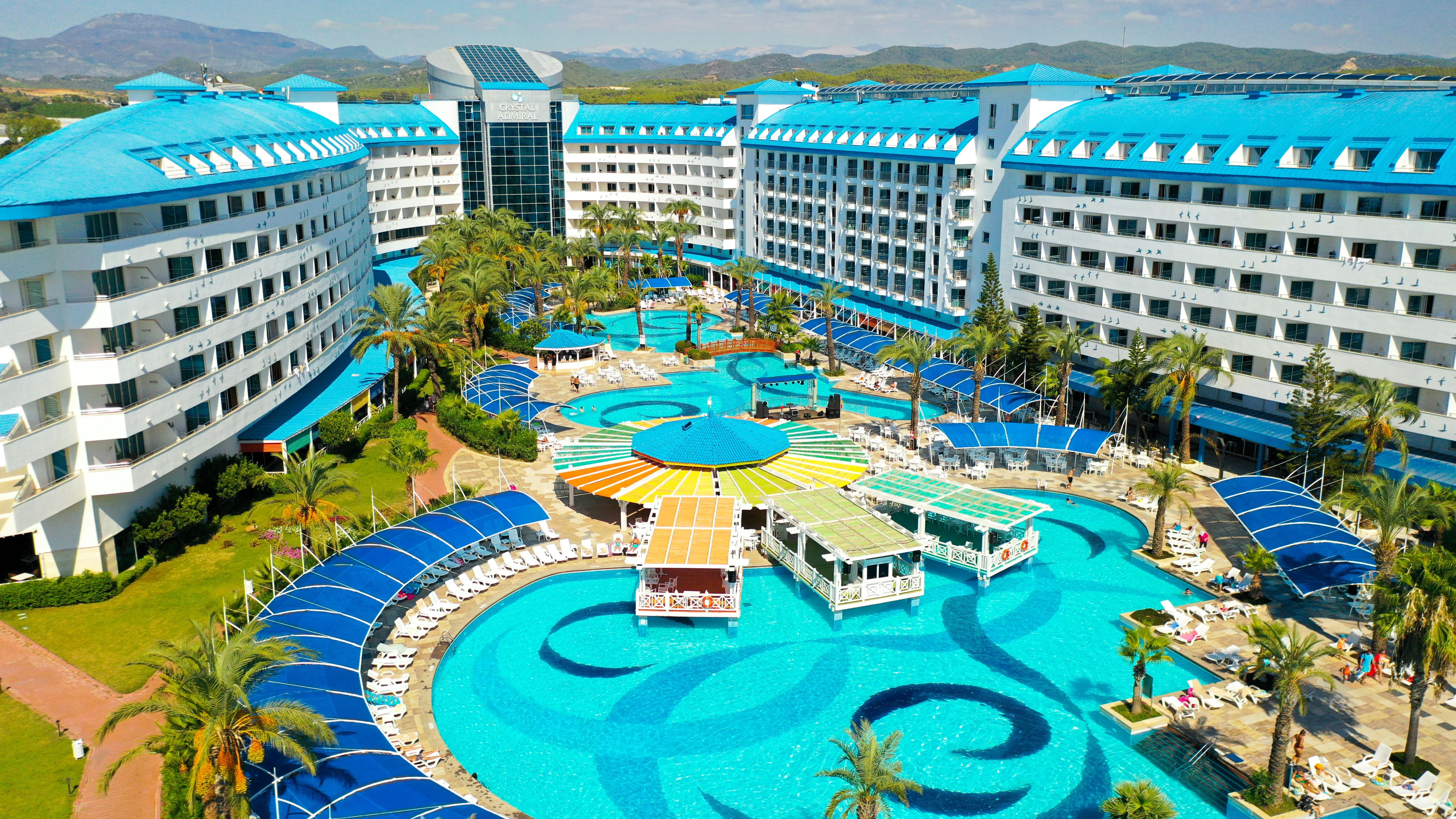 crystal-admiral-resort-suites-spa