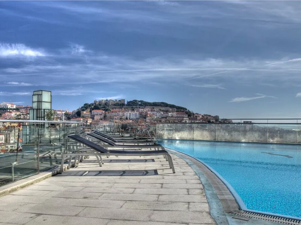 VIP Executive Eden Aparthotel