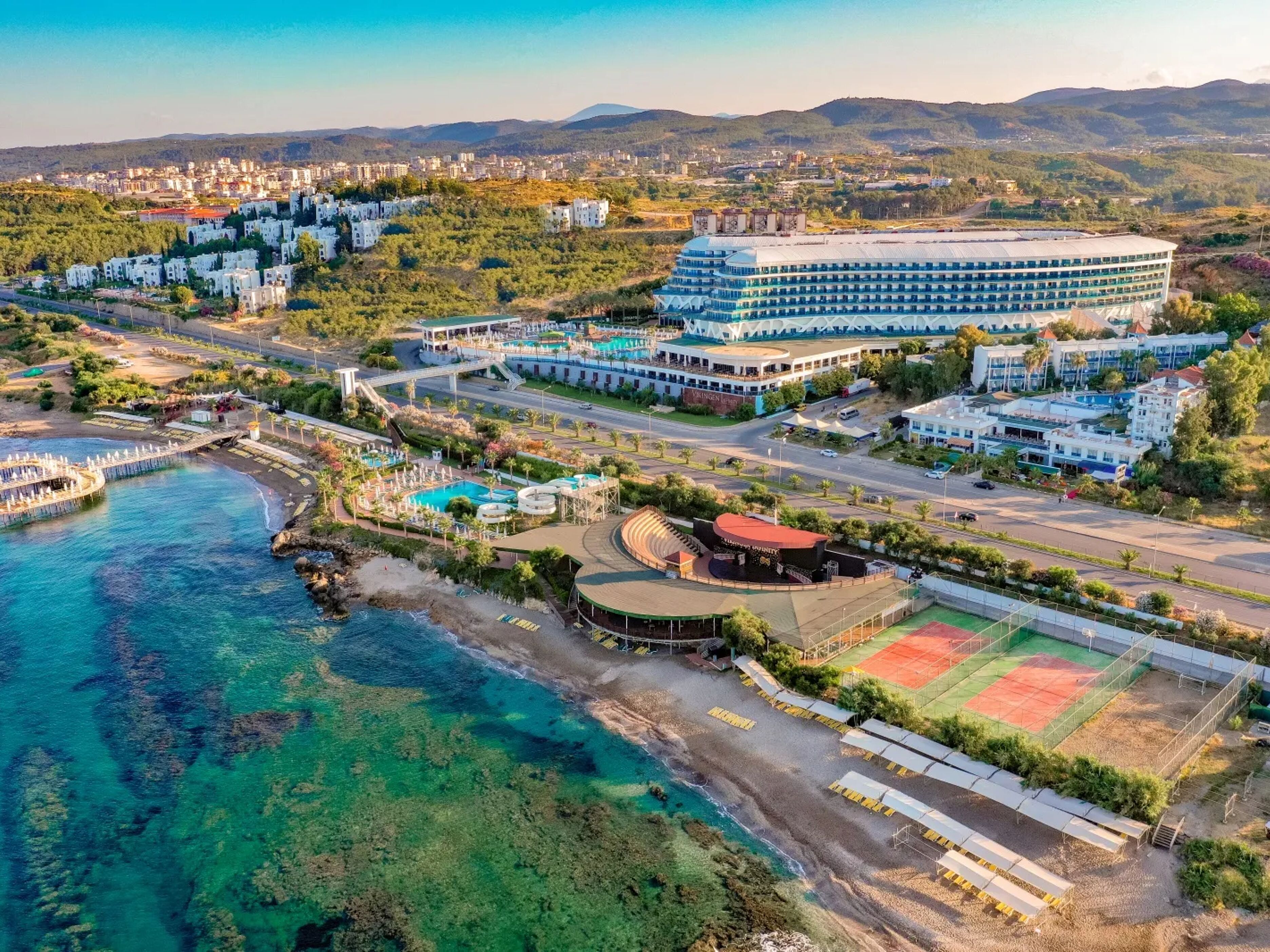 Vikingen Infinity Resort & Spa