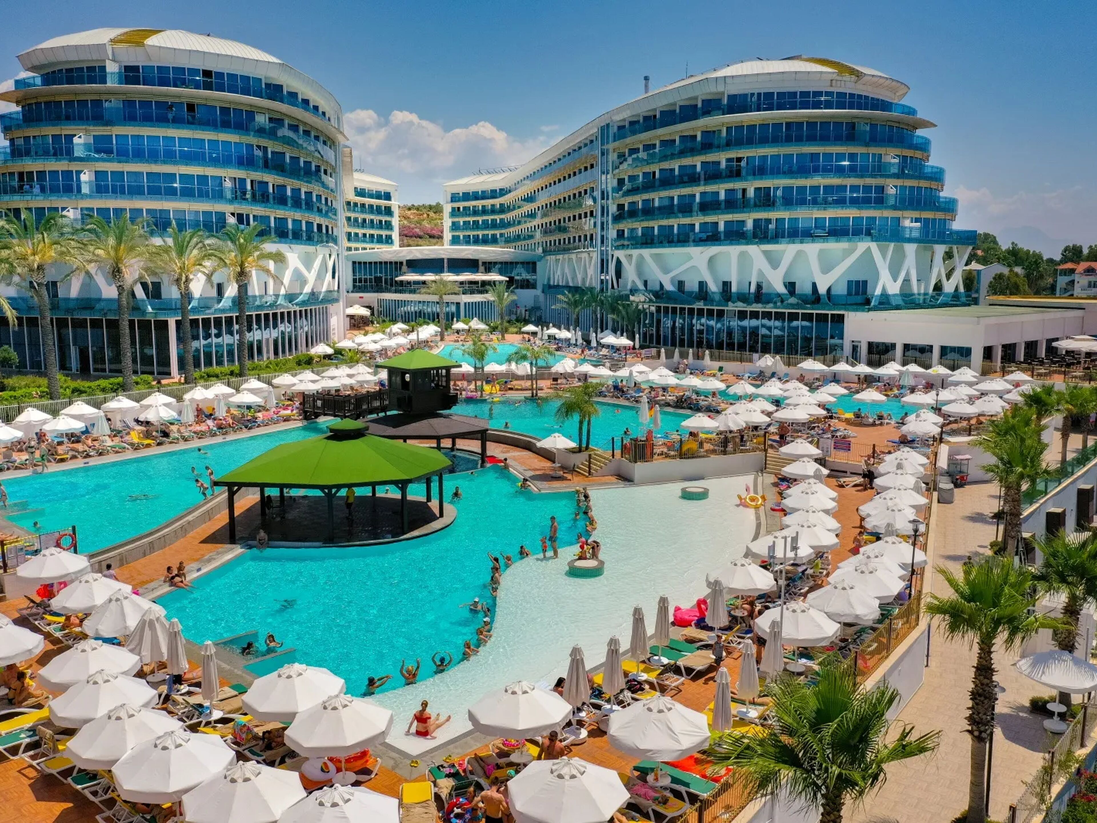 Vikingen Infinity Resort & Spa