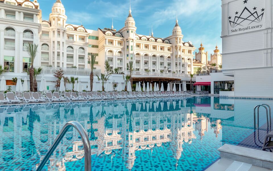 Side Royal Style Hotel