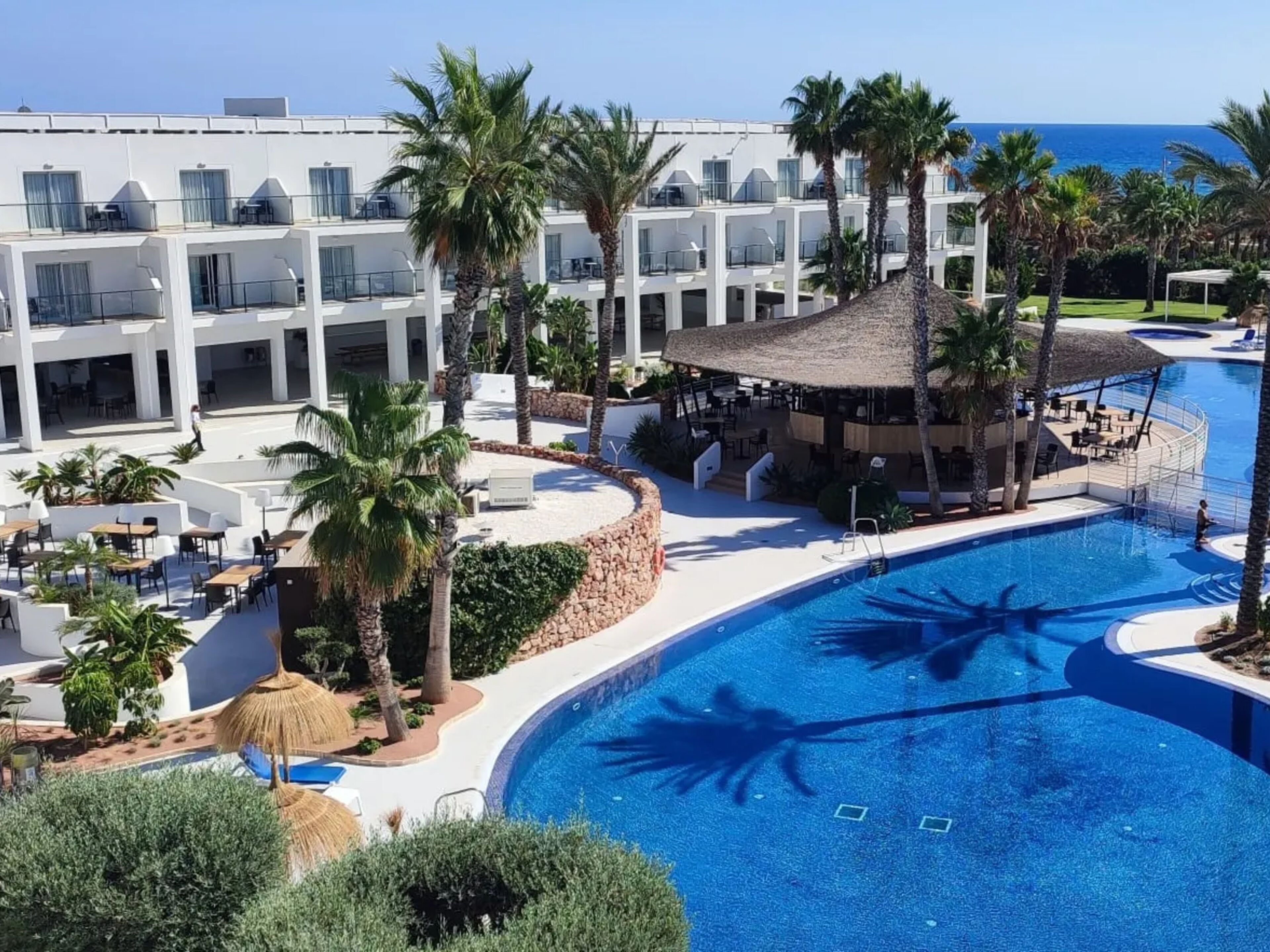 Hotel Cabogata Jardín
