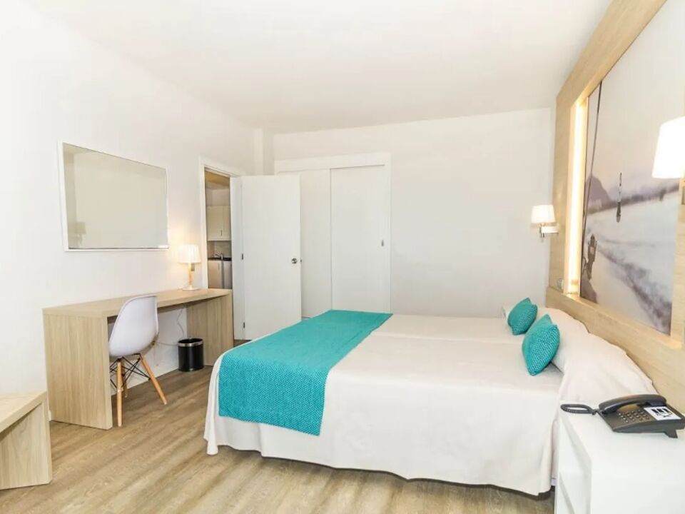 Eix Lagotel Holiday Resort