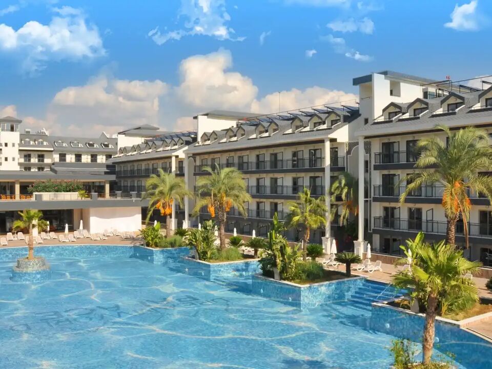 Dream World Palace