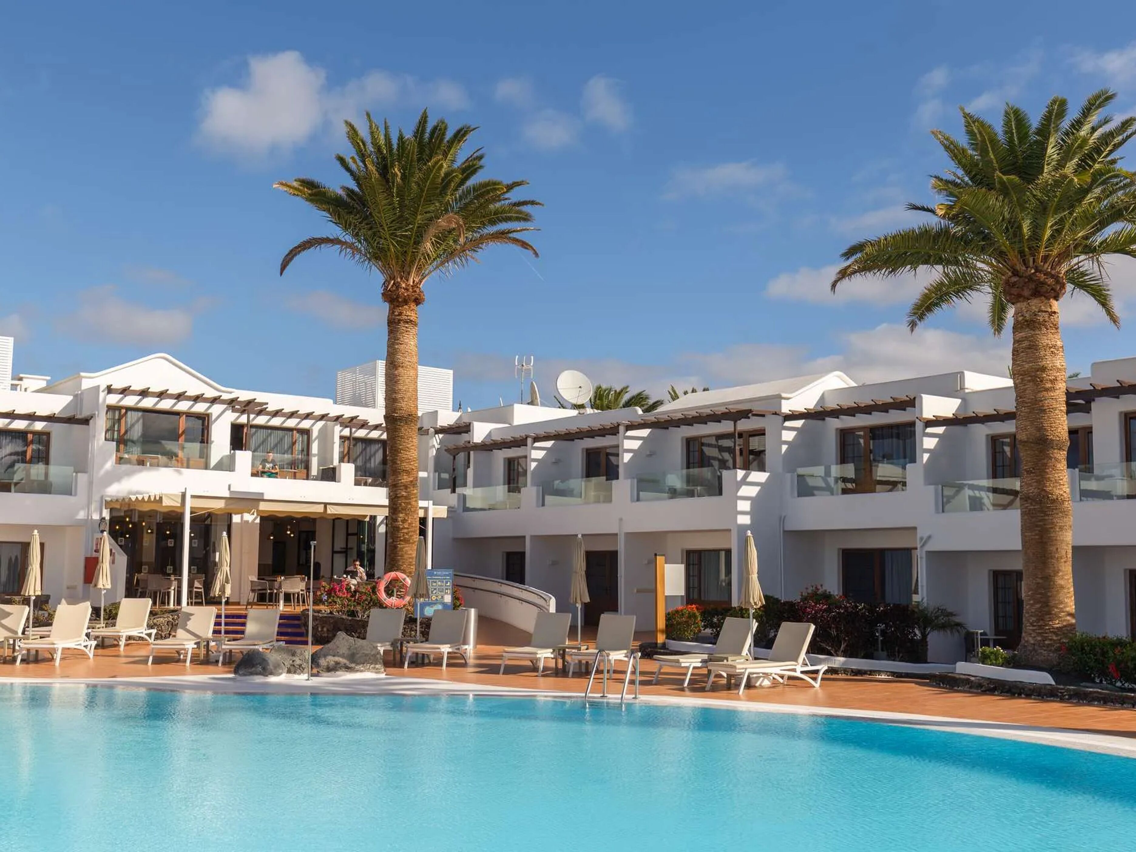 R2 Bahía Kontiki Beach Aparthotel