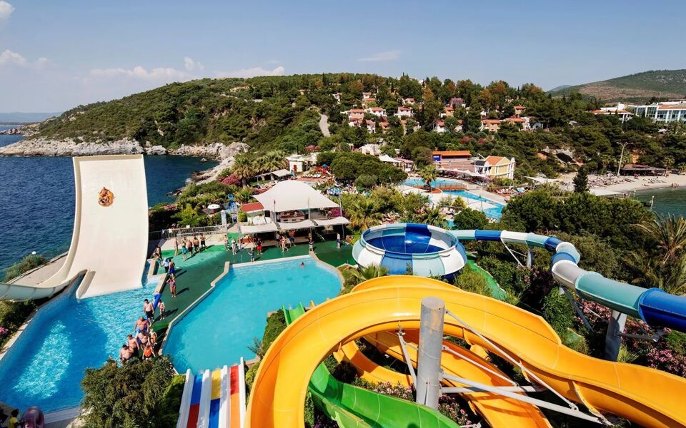 Pine Bay Holiday Resort