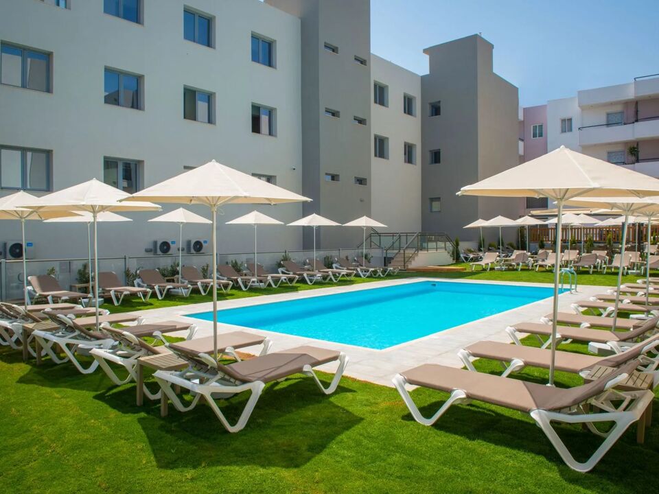 City Green Hotel