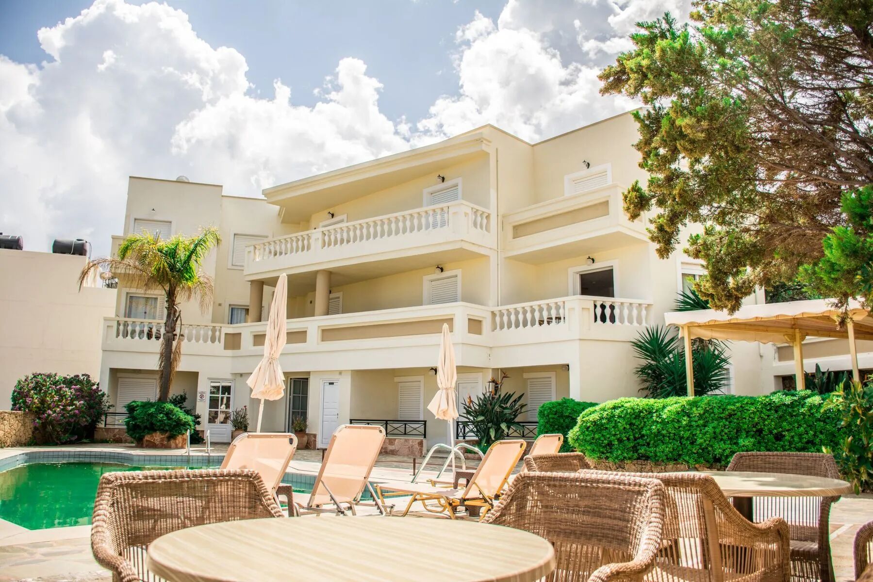 villa-aphrodite-appartementen-studios