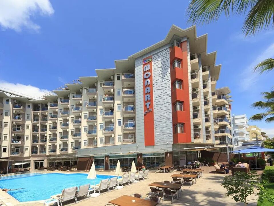 Monart City Hotel