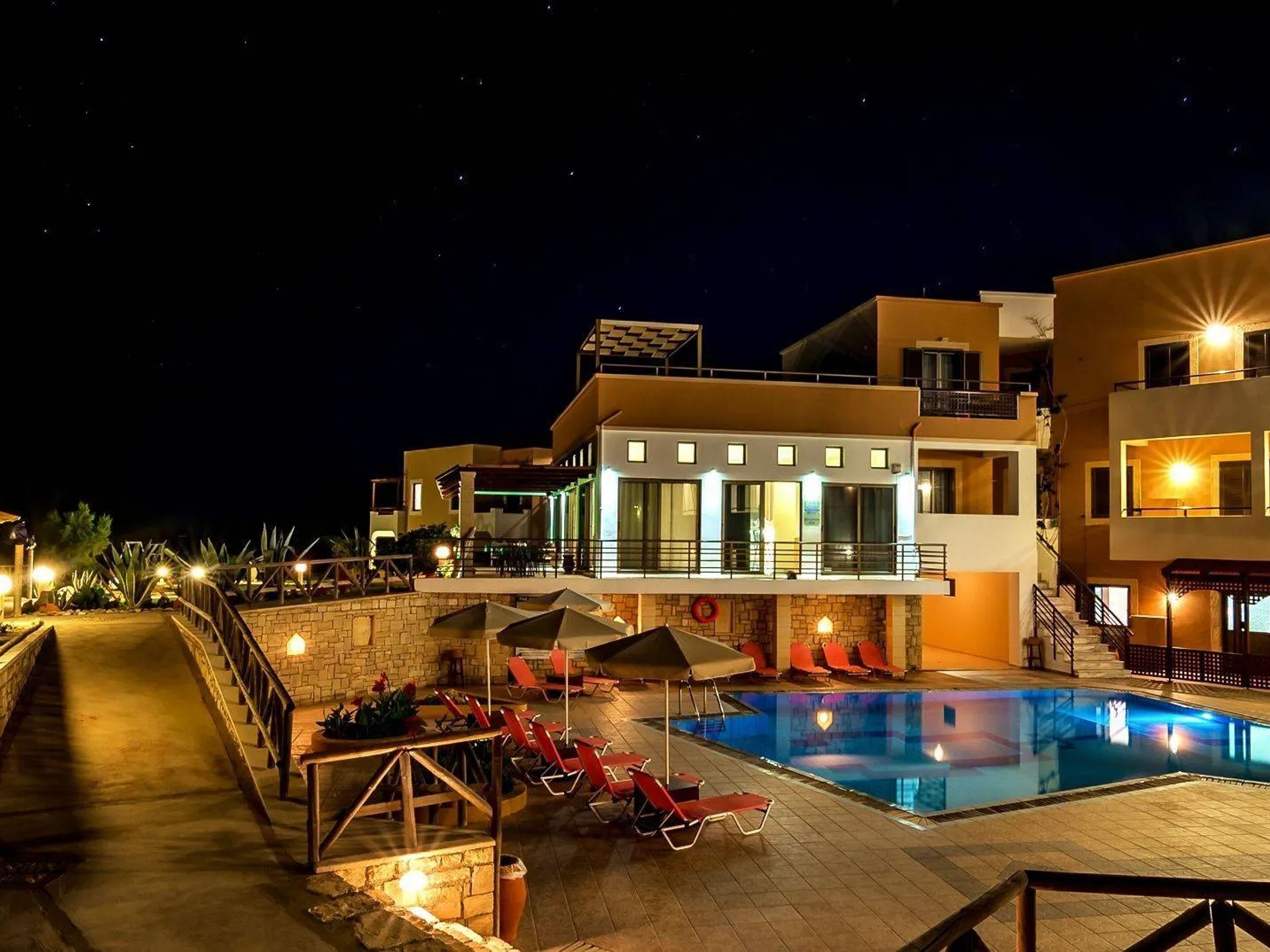Alkionis Beach Hotel & Appartementen