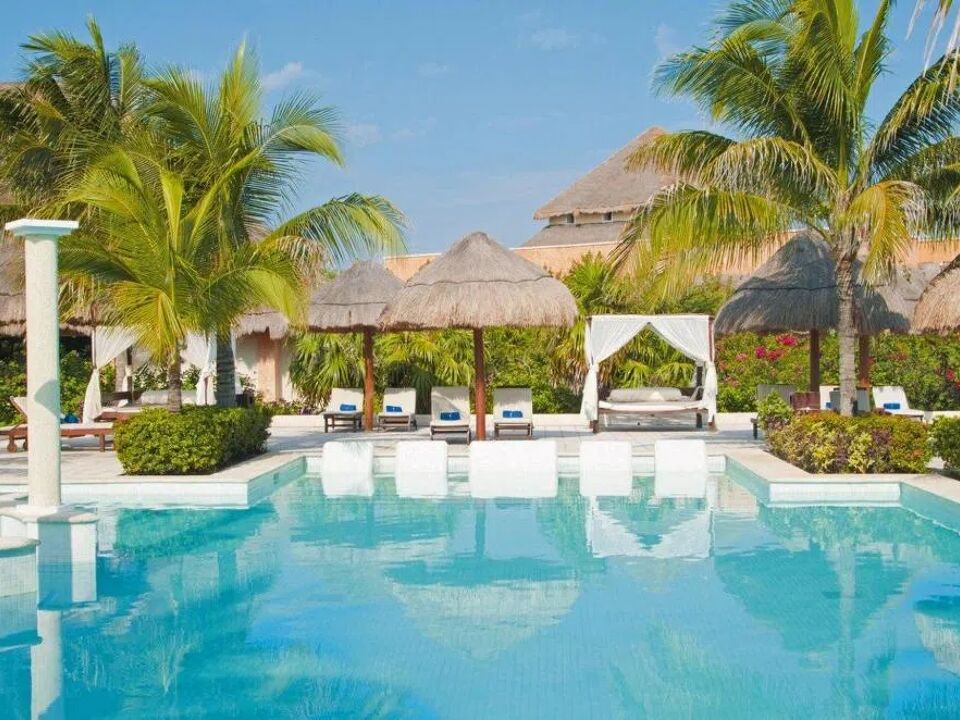 TRS Yucatan Hotel