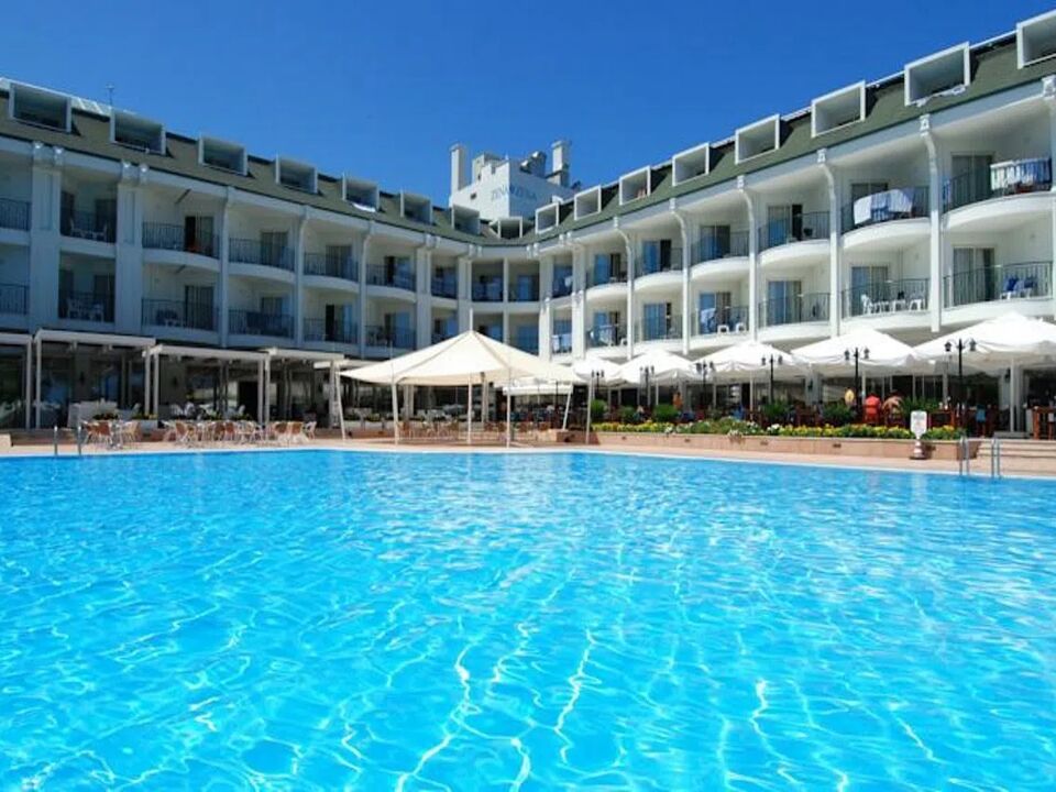 Zena Resort