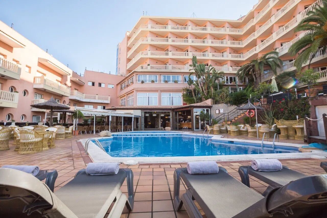 hotel-alba-seleqtta