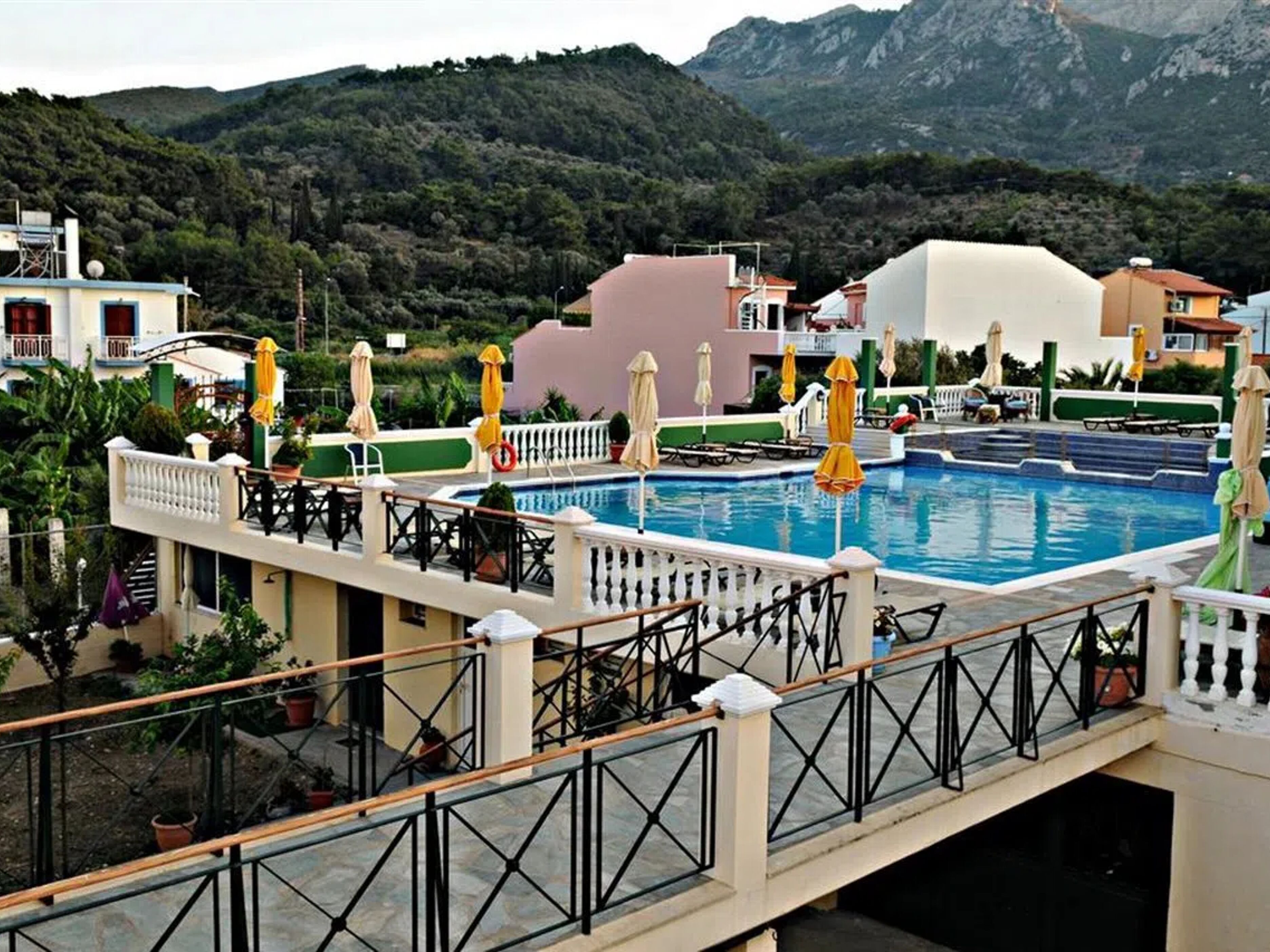 Athena Hotel