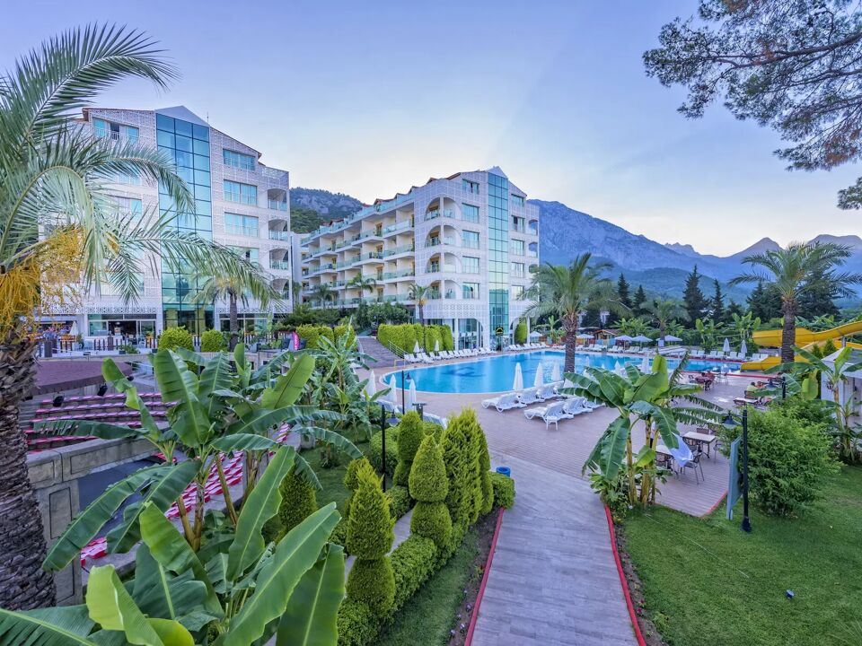 Grand Ring Hotel